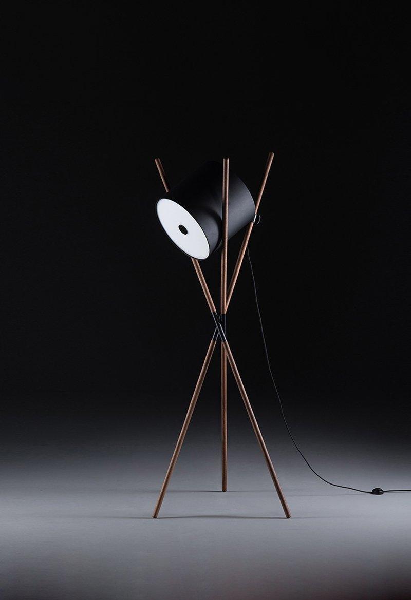 Shift Floor Lamp