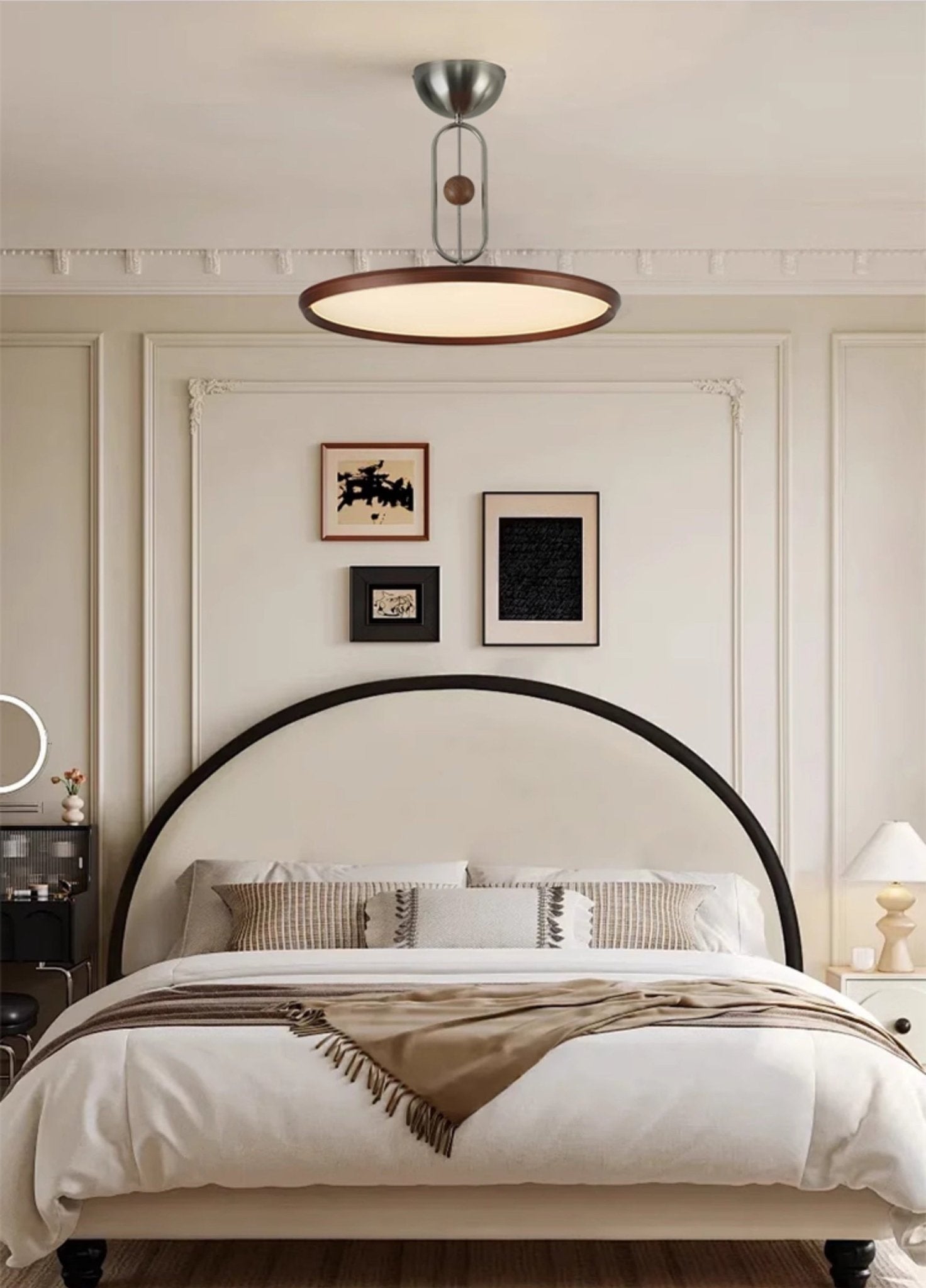 Orbito Ceiling Light
