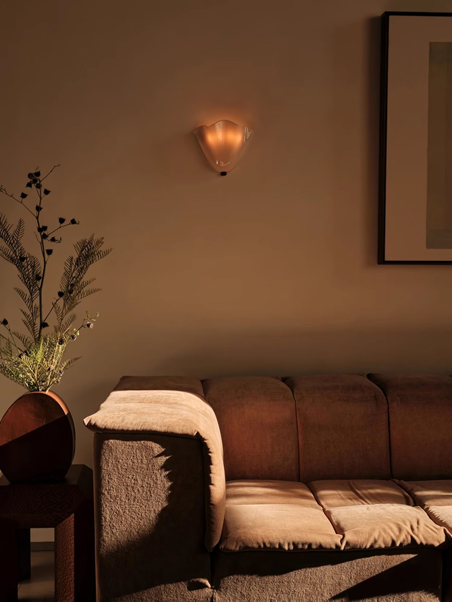 Petalia Wall Sconce