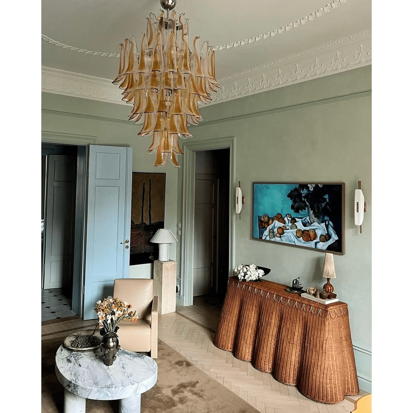 Dravina Glass Petals Chandelier