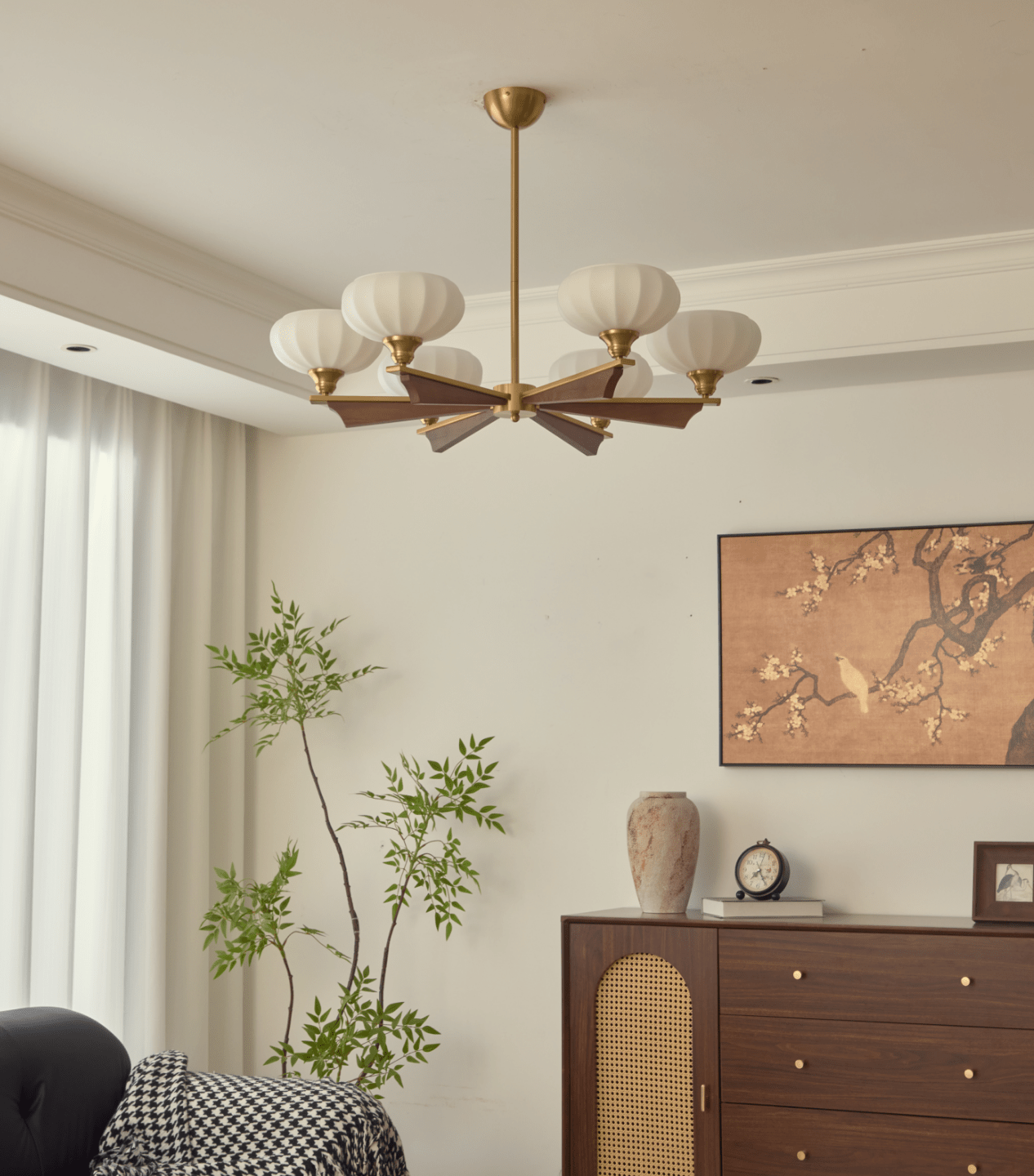Elara Bloom Chandelier
