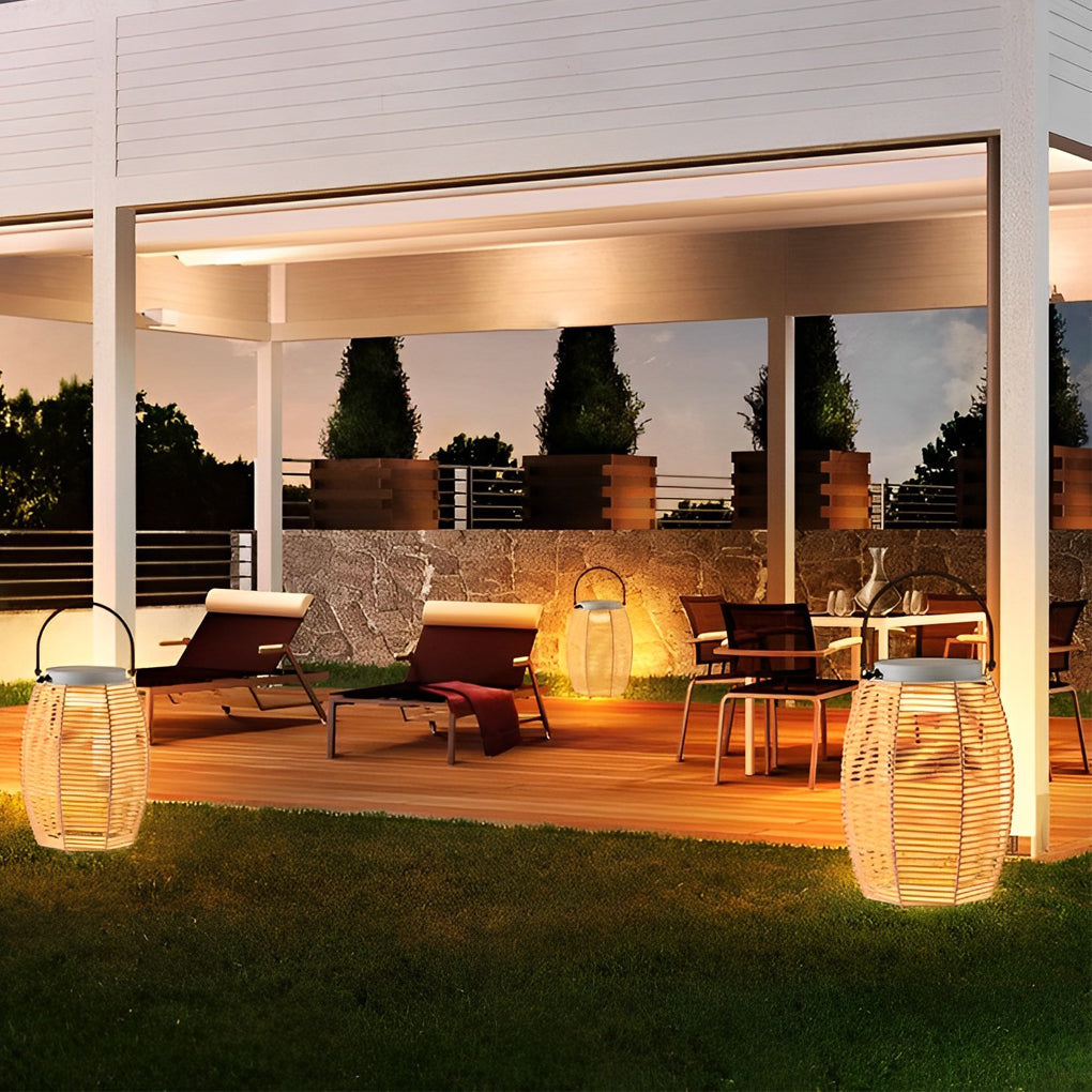 Portable Rattan LED Waterproof Solar Powered Floor Lamp
