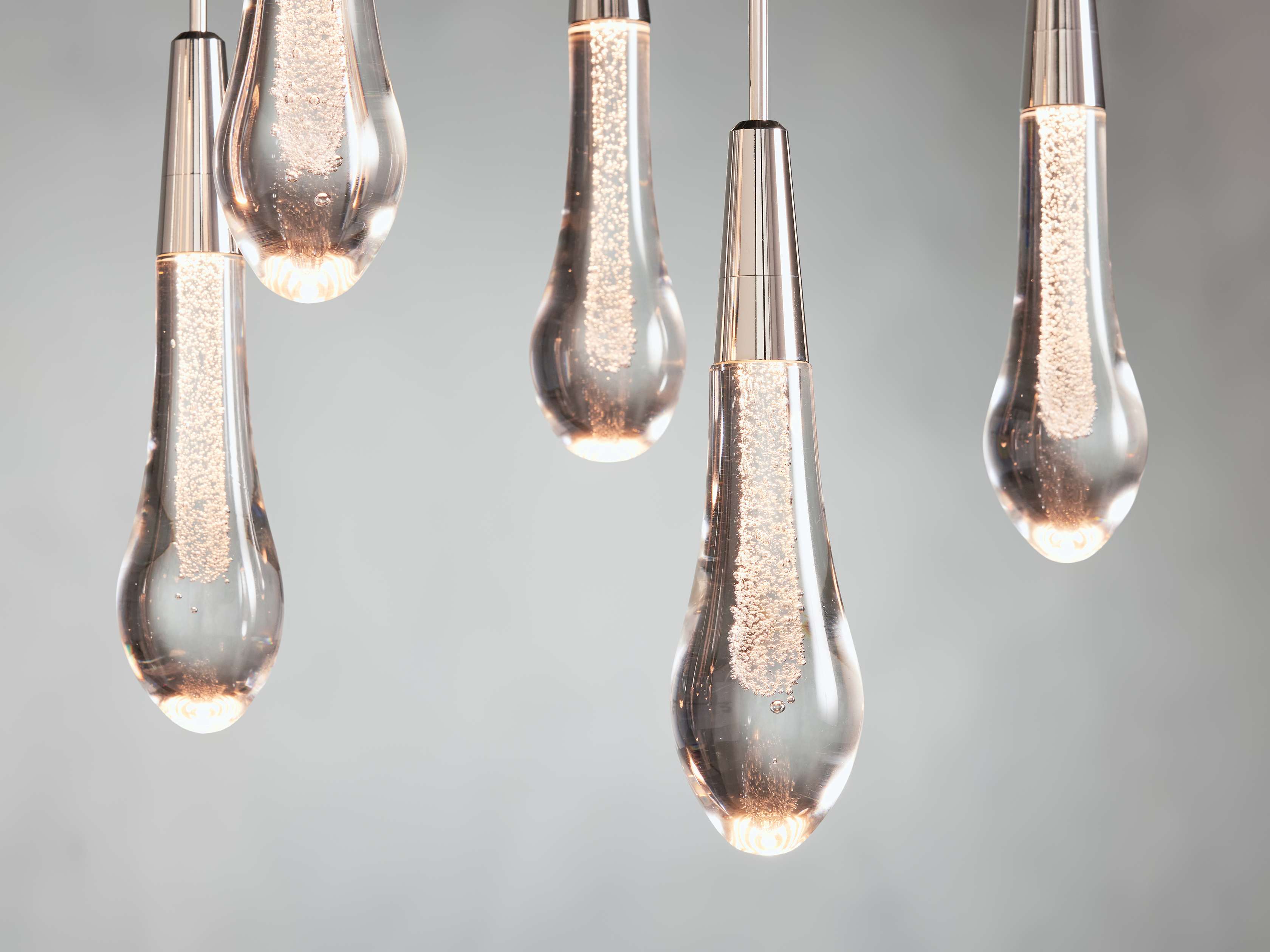 Soltaire Linear Chandelier