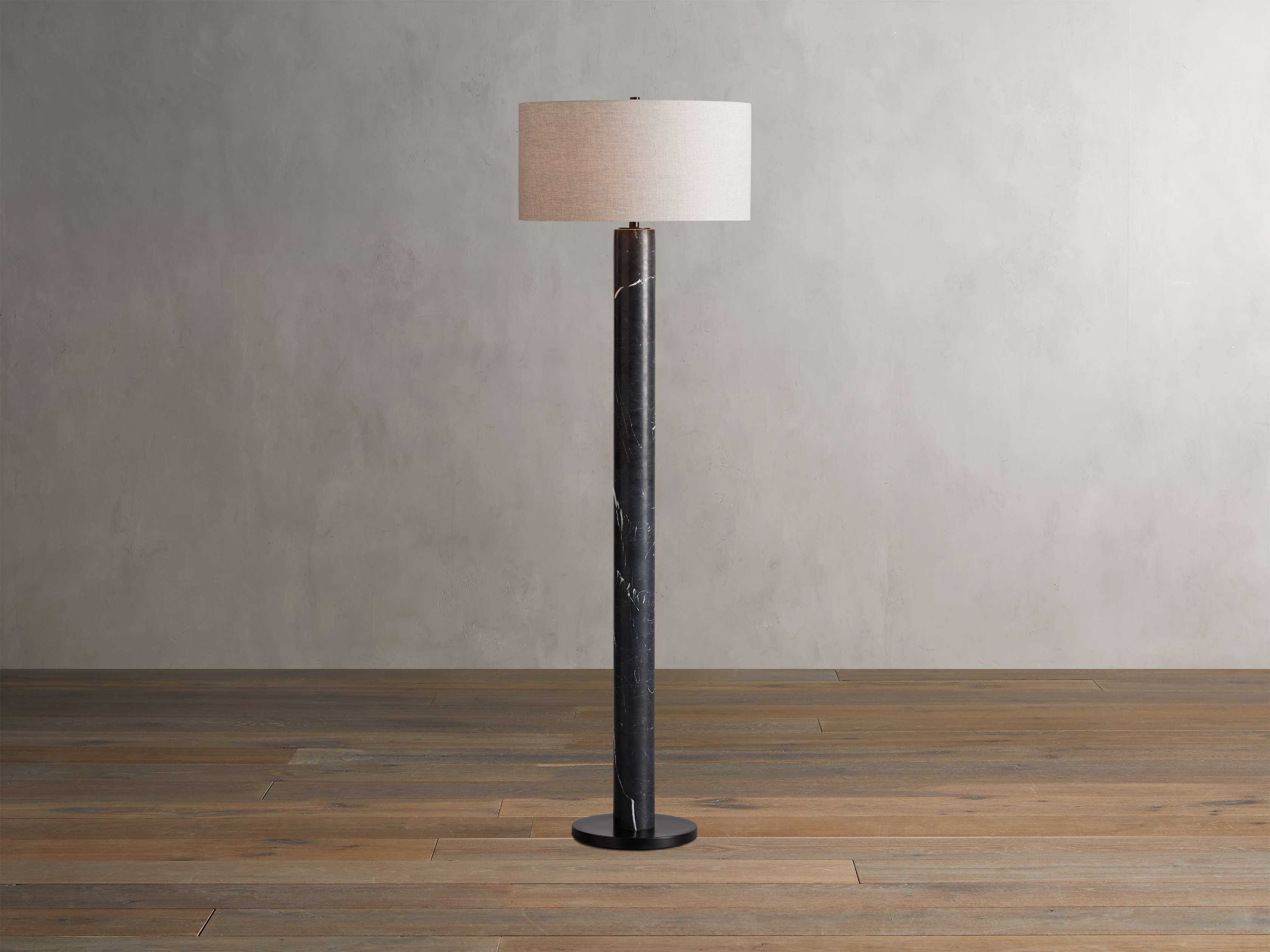 Bri x ton Floor Lamp