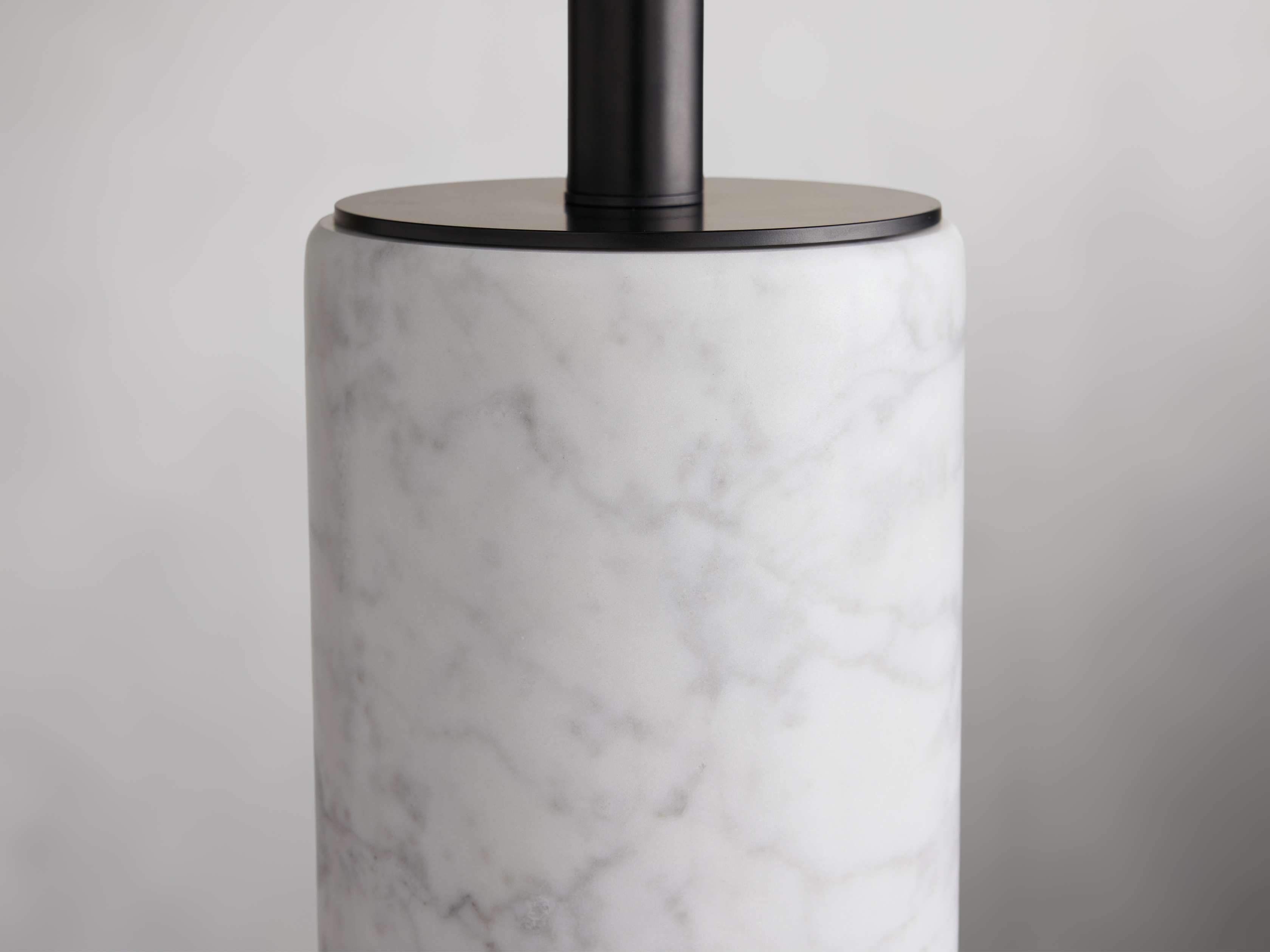 Bri x ton Floor Lamp
