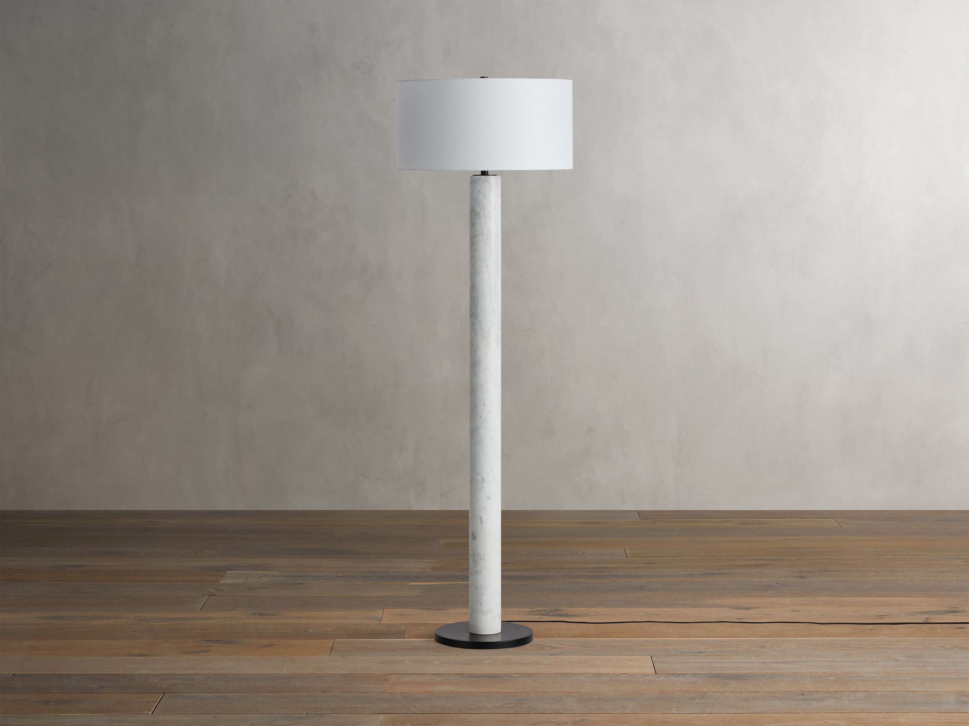 Bri x ton Floor Lamp