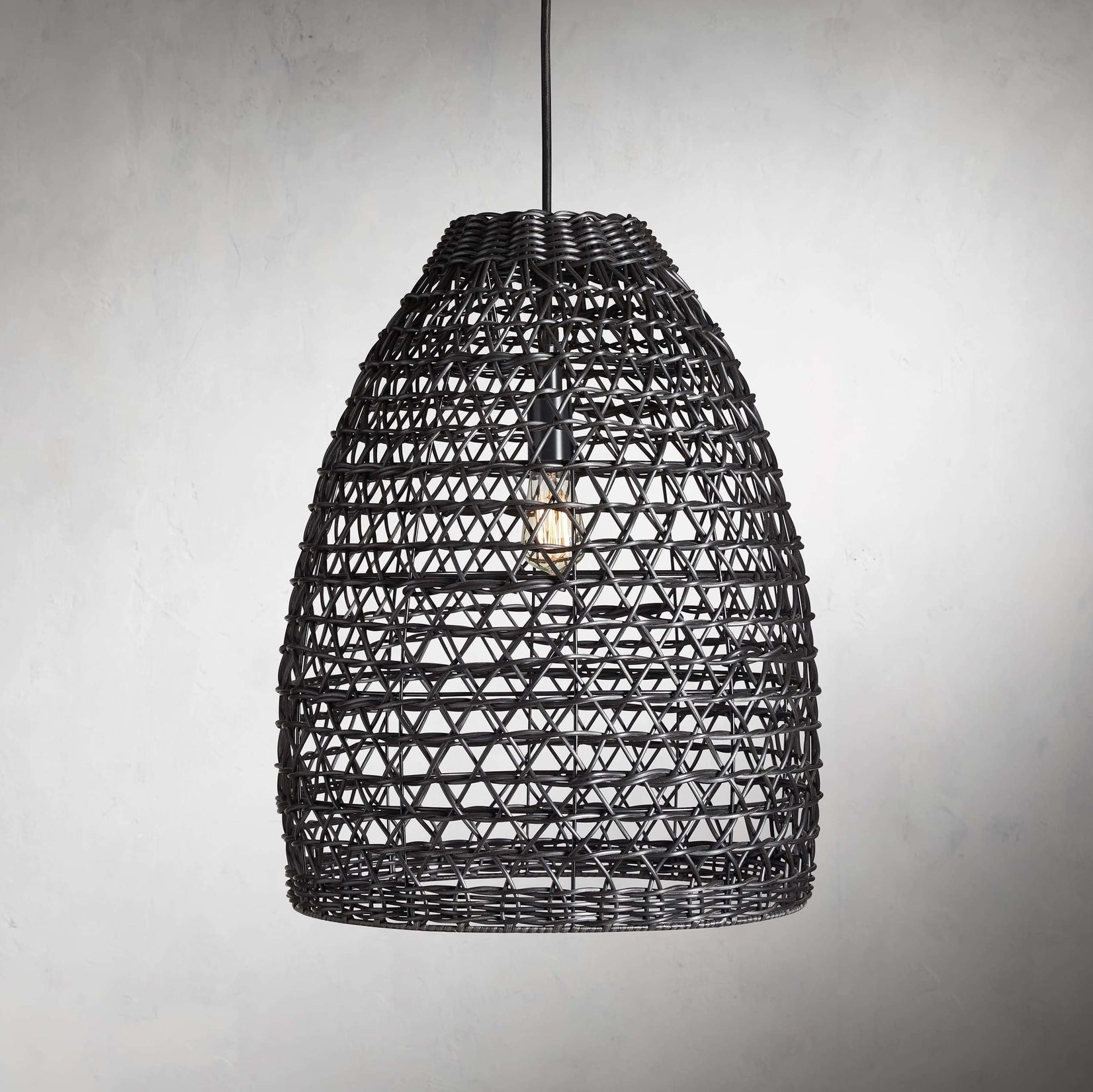 Braemar Outdoor Black Pendant