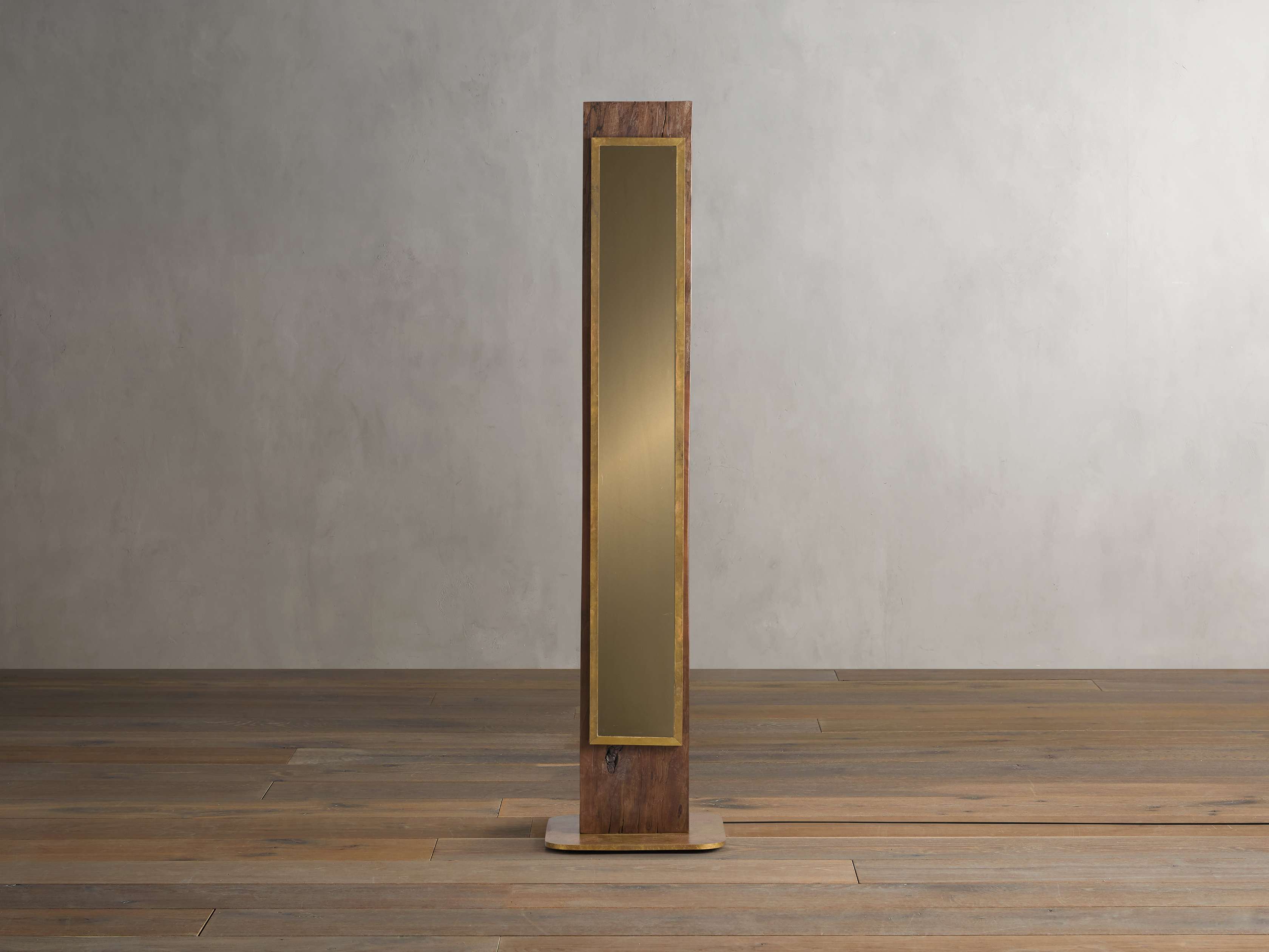 Vigas Floor Lamp