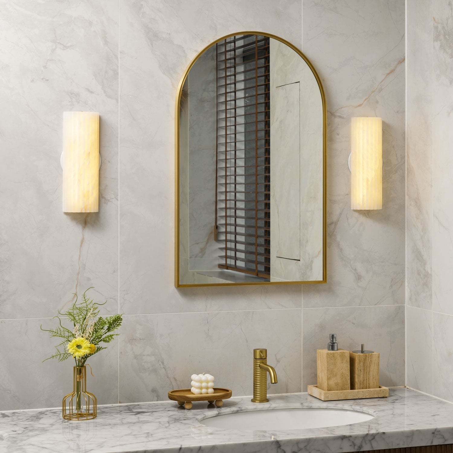 Alvia Alabaster Wall Light, Hardwired Wall Sconce, detail 11