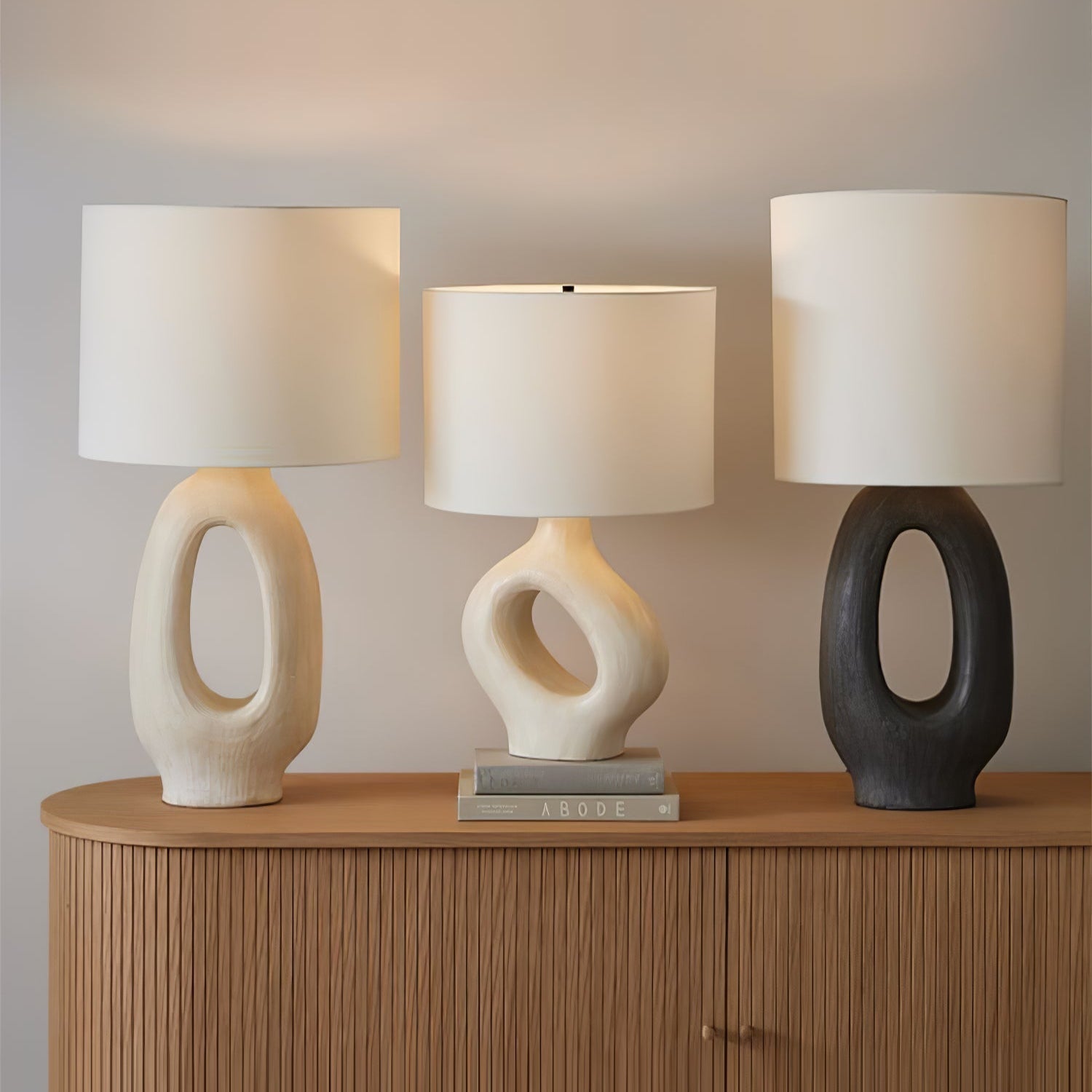 Amara Sculptural Table Lamp detail view 2