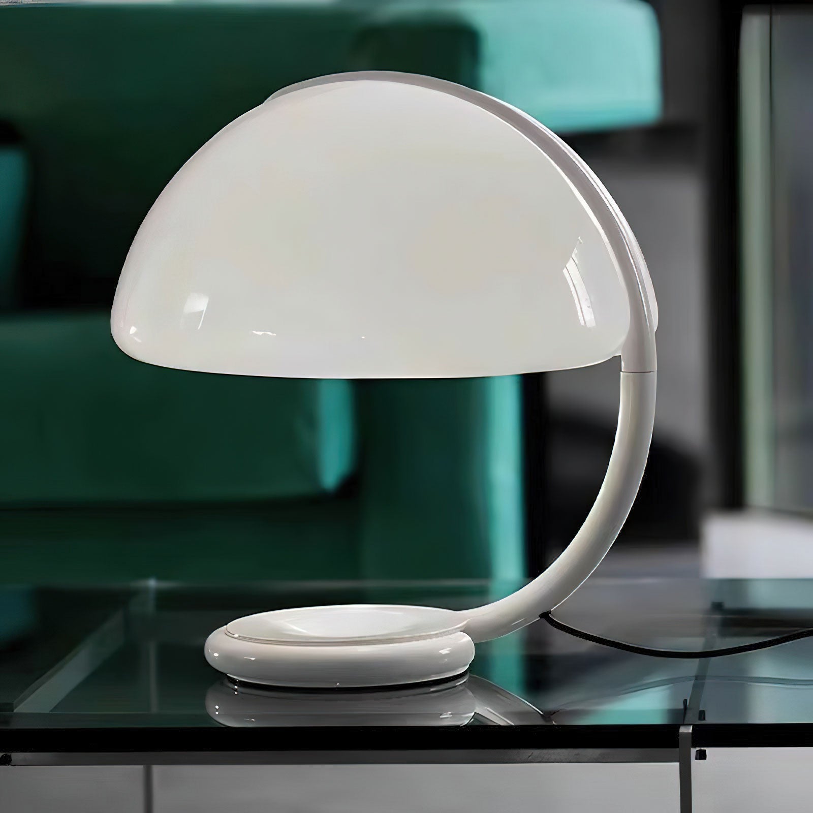 Arc Glow Table Lamp 17.7