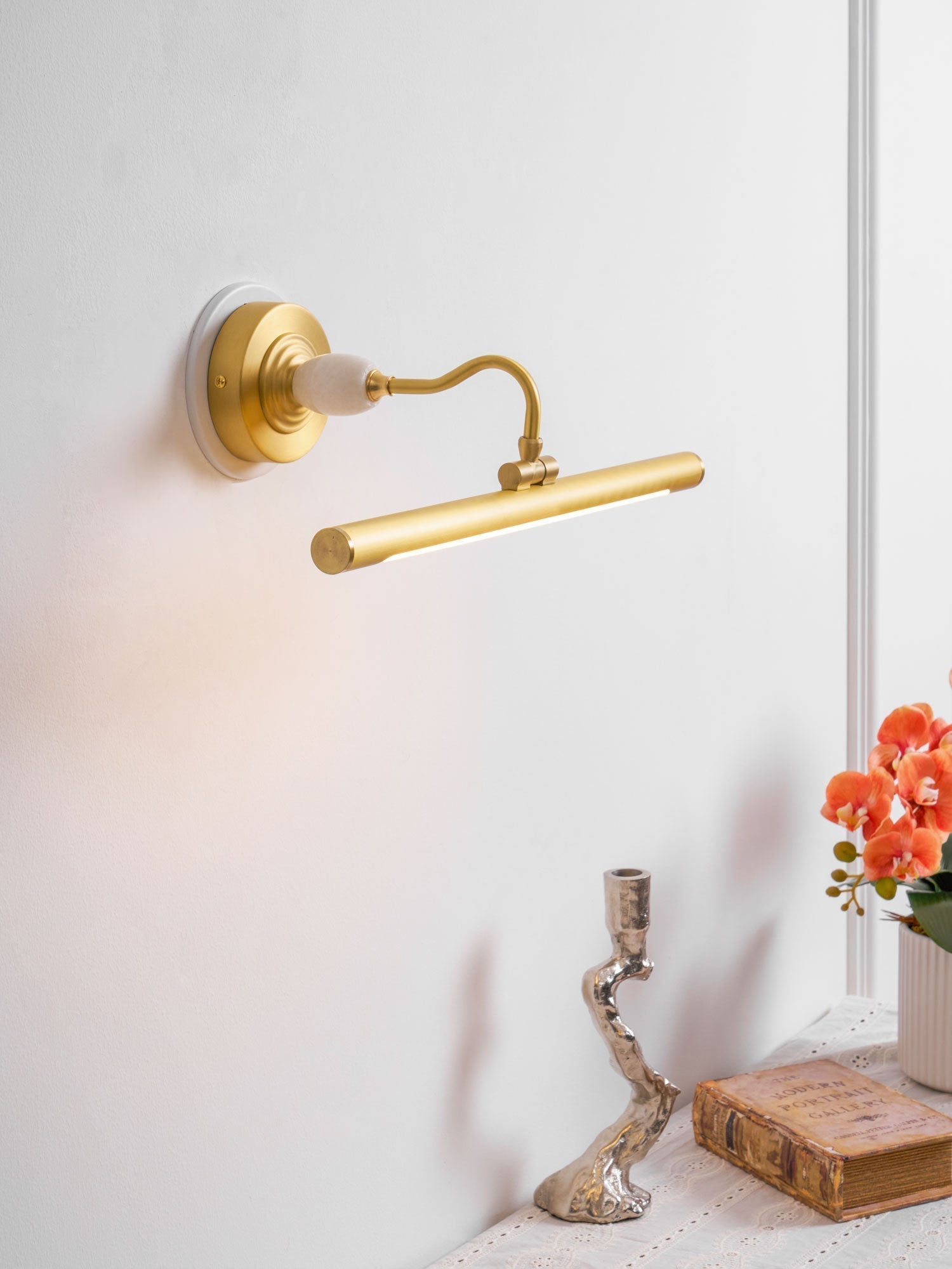 Archer Art Linear Wall Light, Hardwired Wall Sconce, detail 16