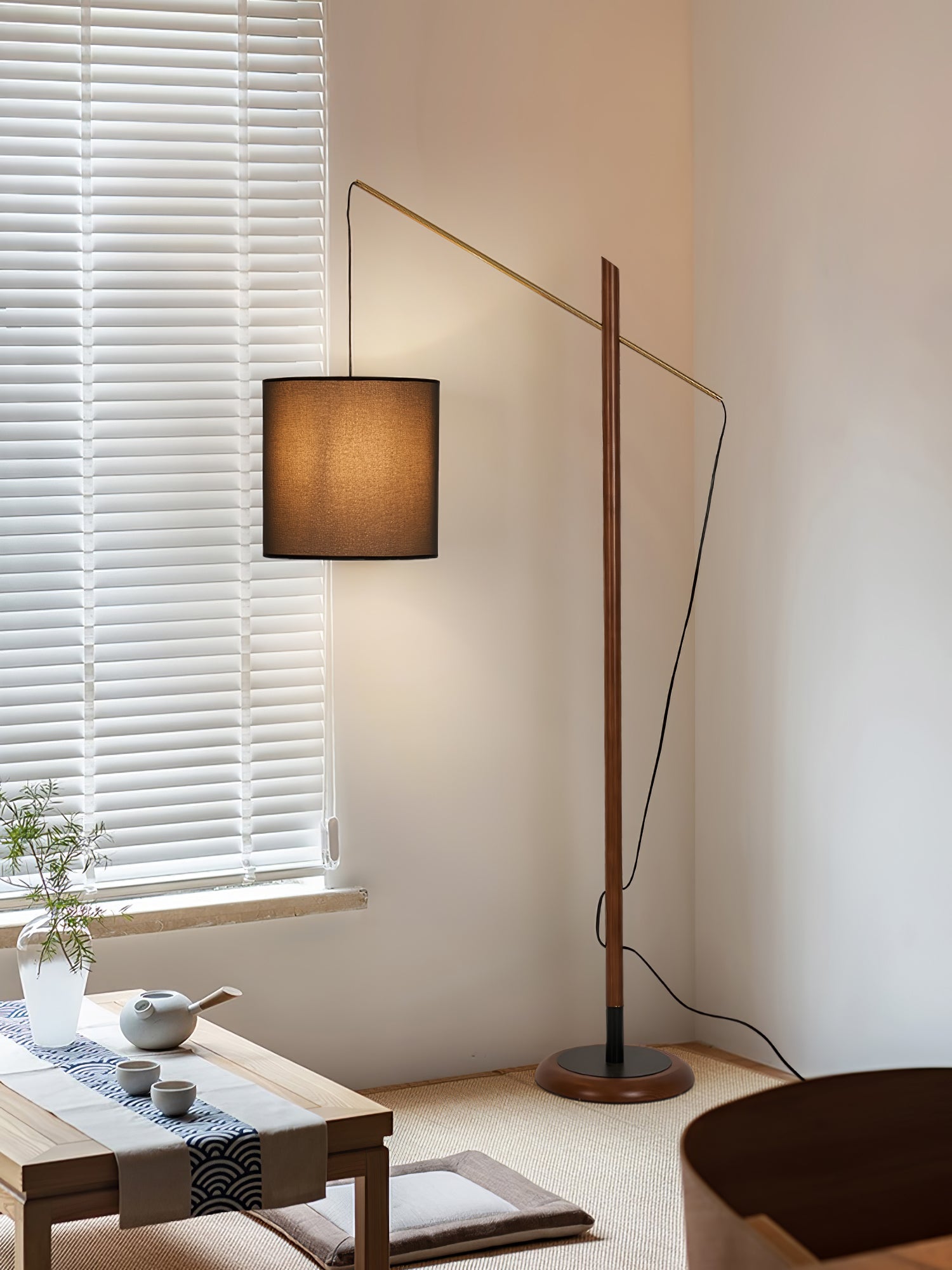 Archer Floor Lamp detail view 16