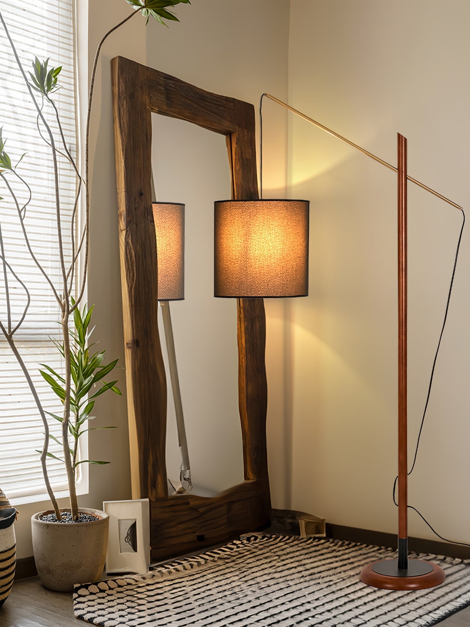 Archer Floor Lamp detail view 17