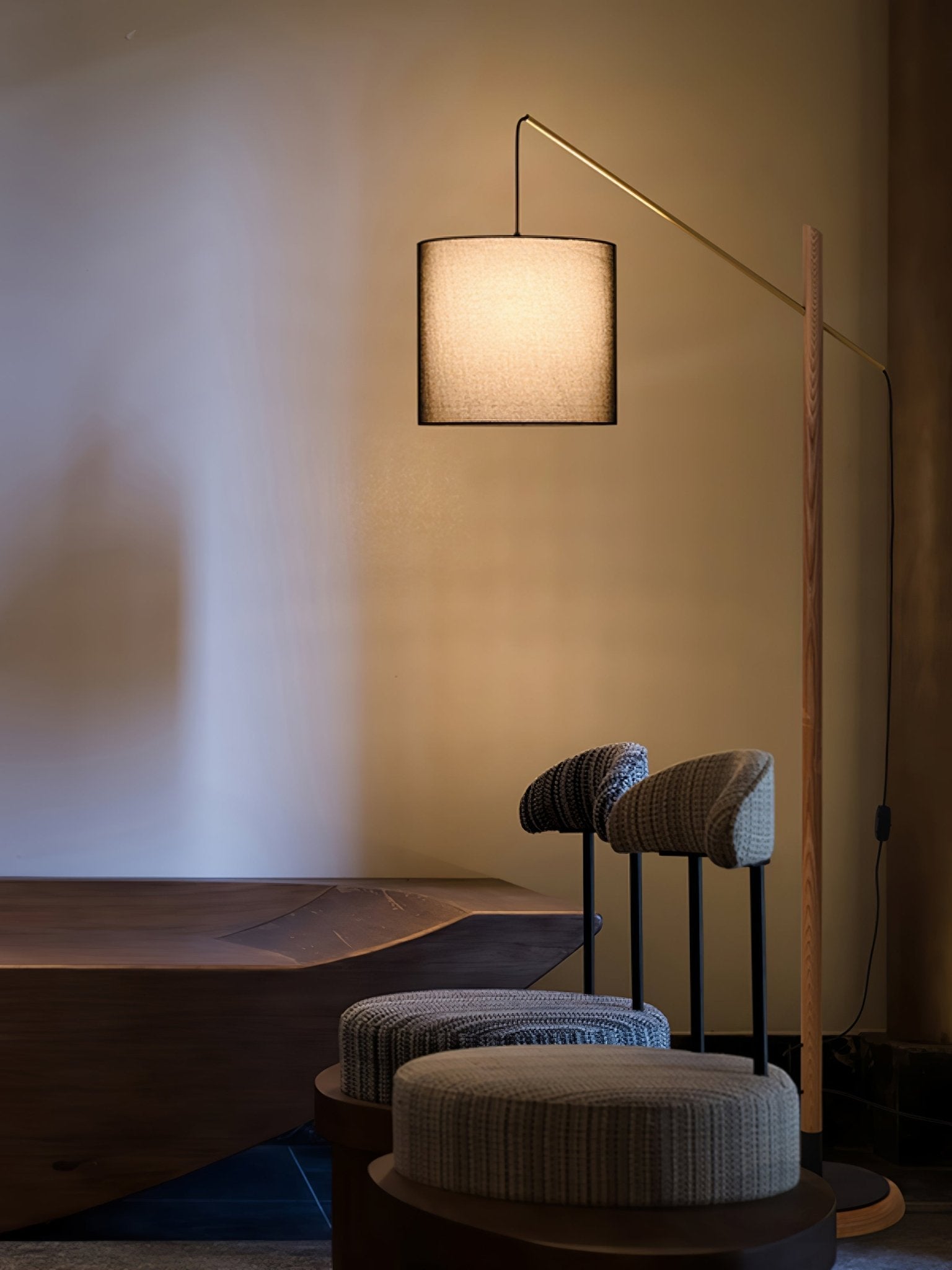 Archer Floor Lamp detail view 23