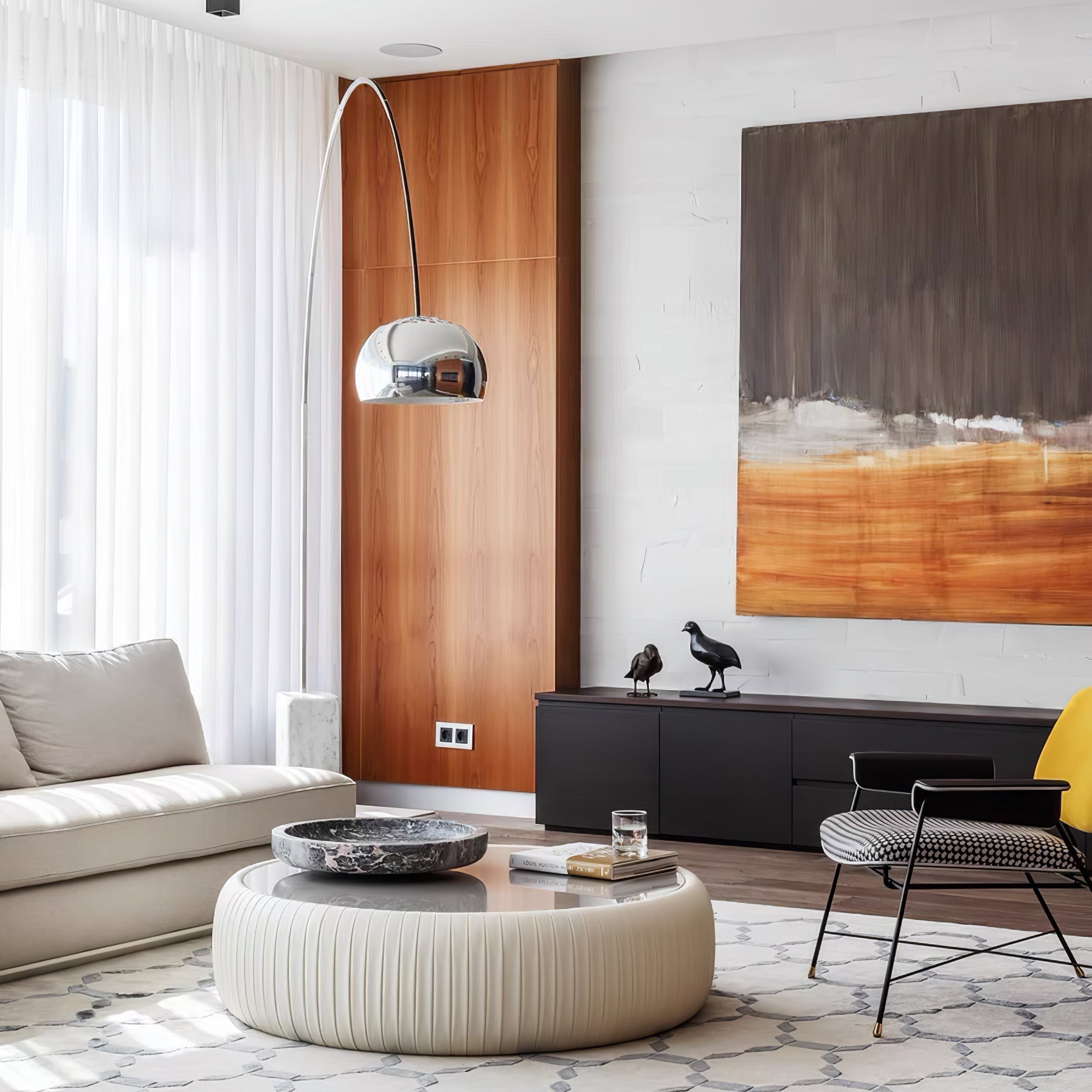 Arcadia Lu x e Floor Lamp