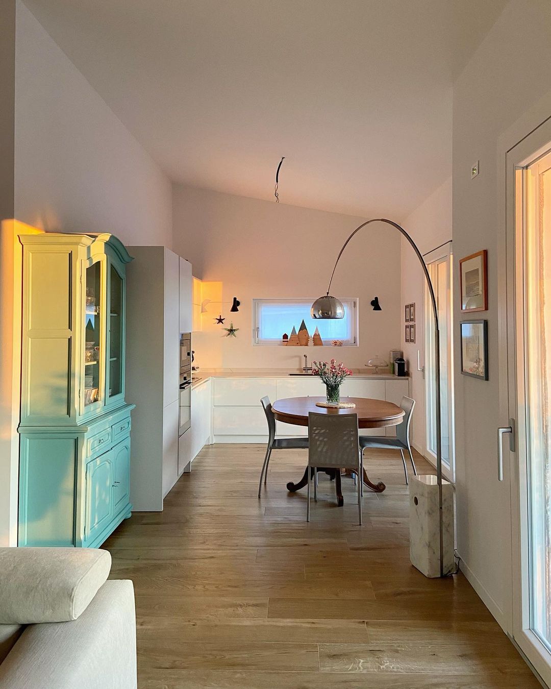 Arcadia Lu x e Floor Lamp
