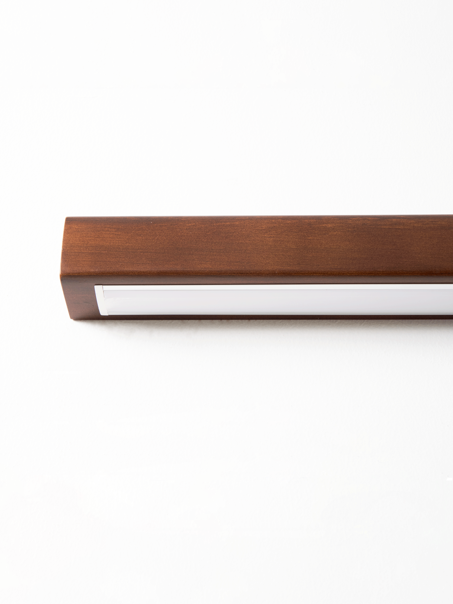 Arlo Linear Wood Wall Light, Hardwired Wall Sconce, detail 22