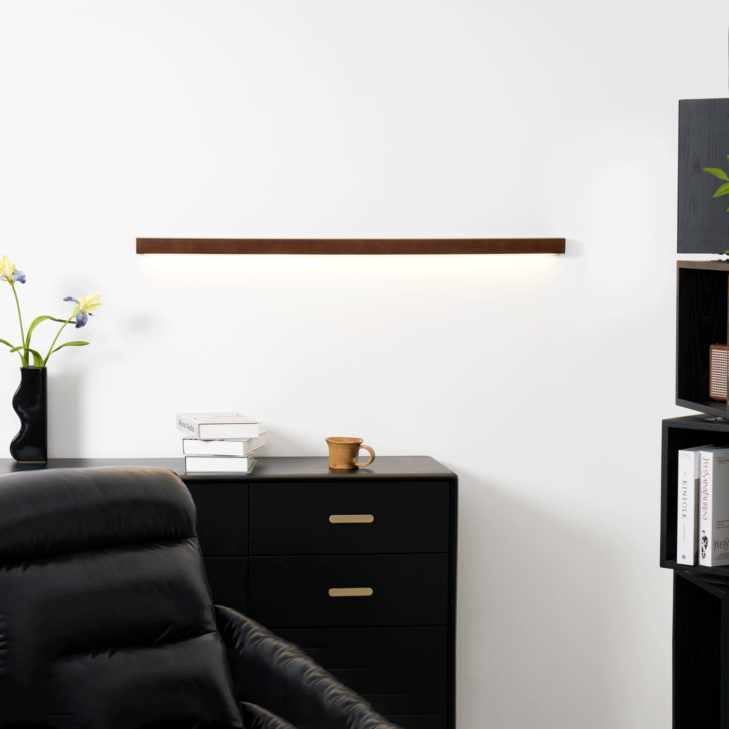 Arlo Linear Wood Wall Light, Hardwired Wall Sconce, detail 12