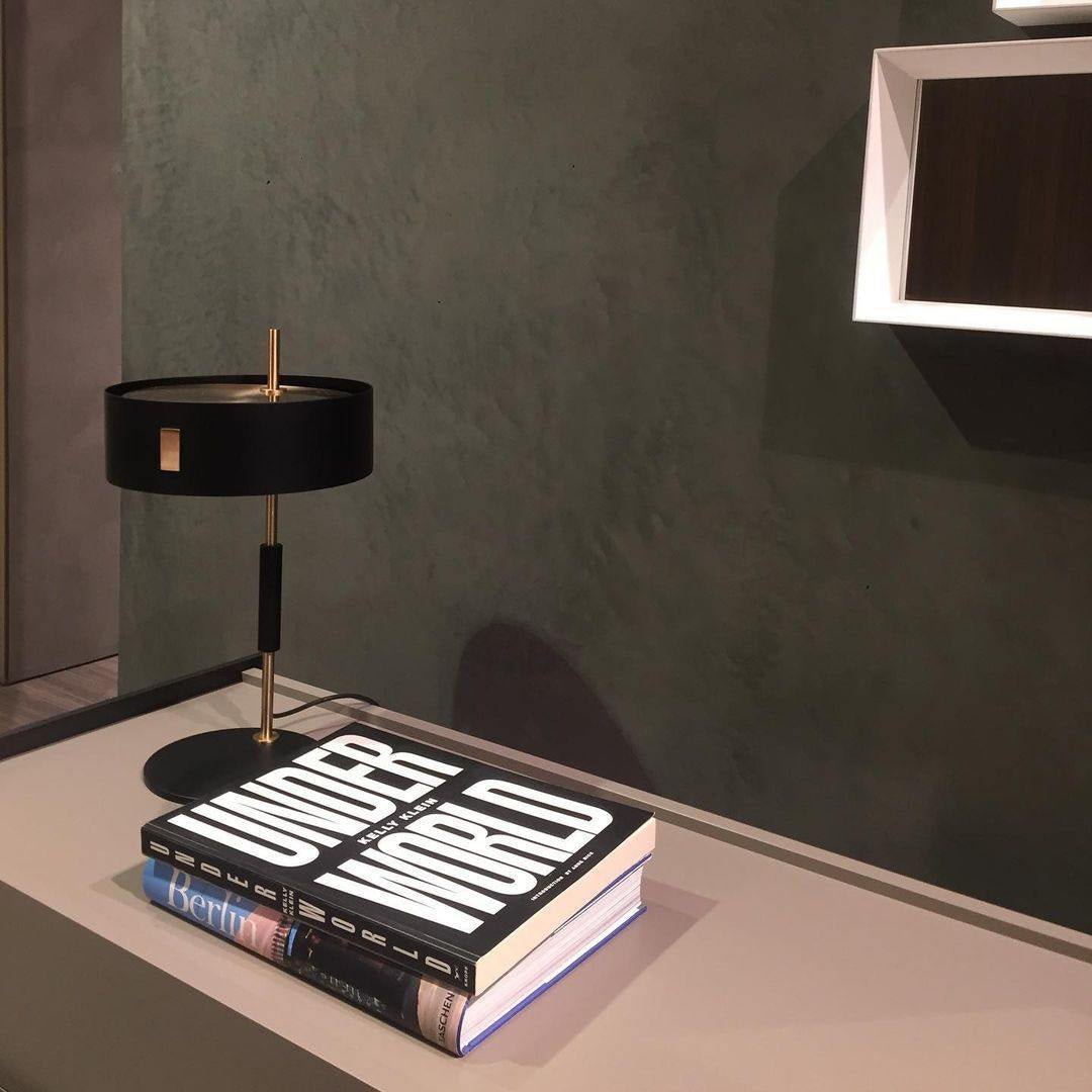 Athezza Table Lamp