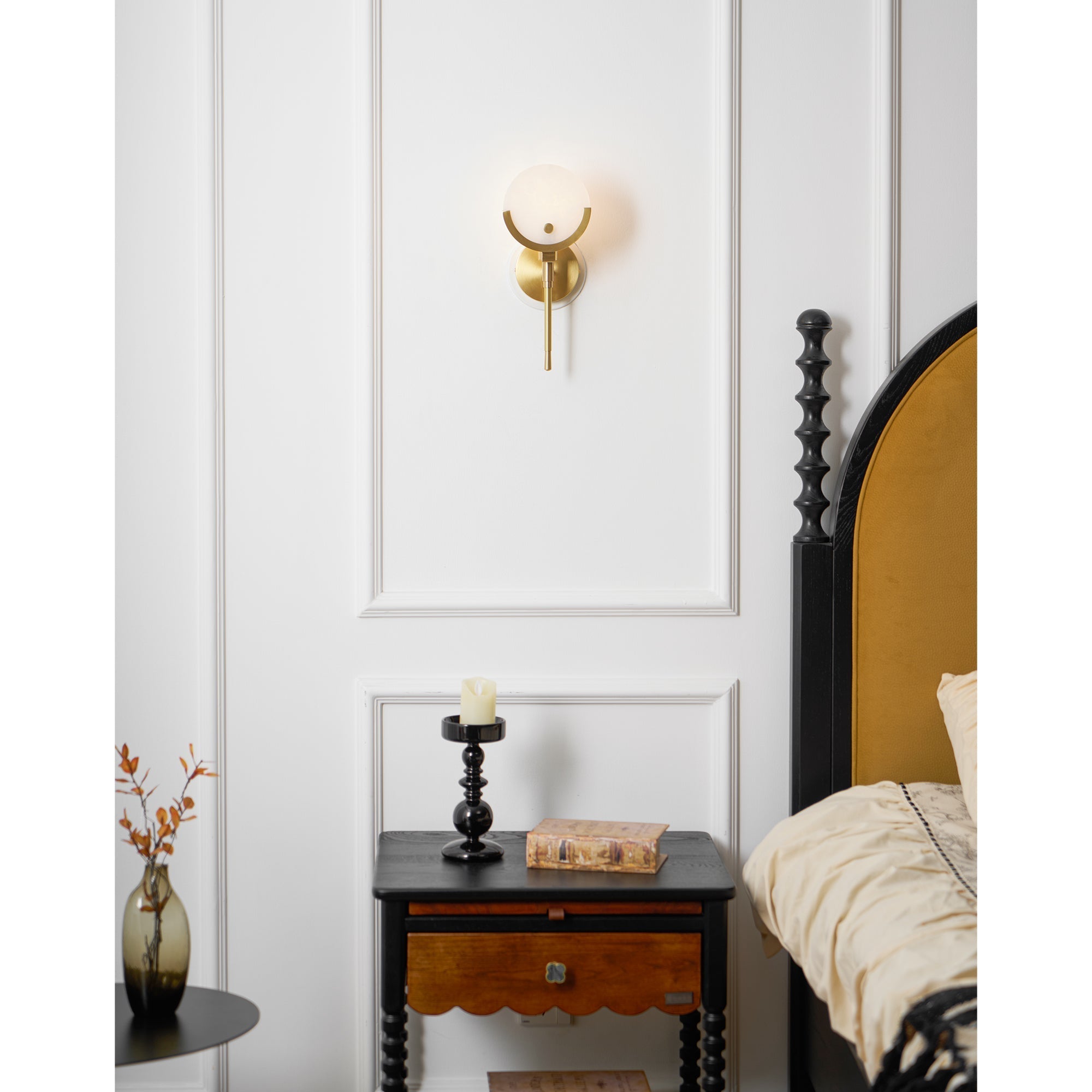 Ava Brass Wall Lamp