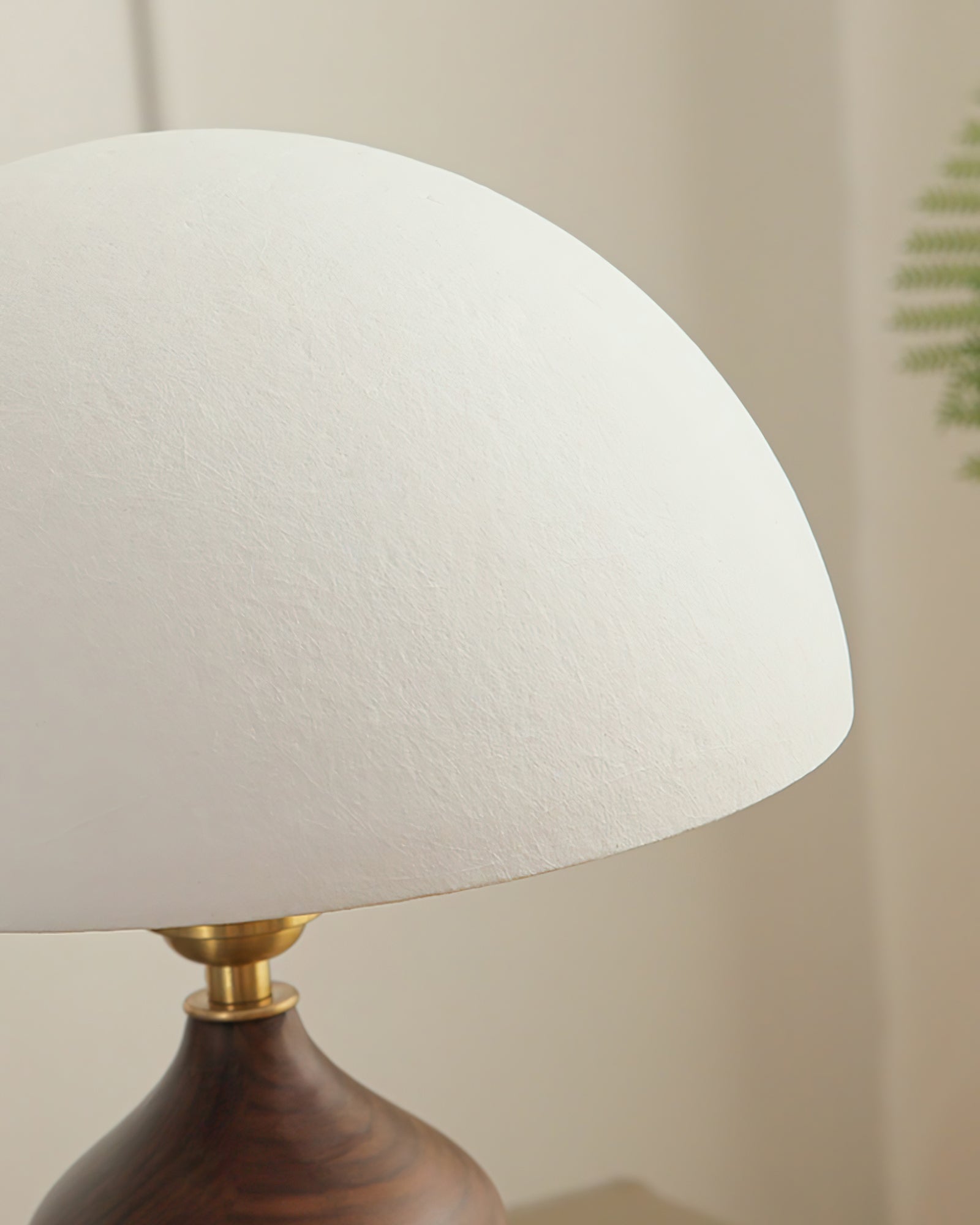 Banyan Tree Table Lamp 9.4