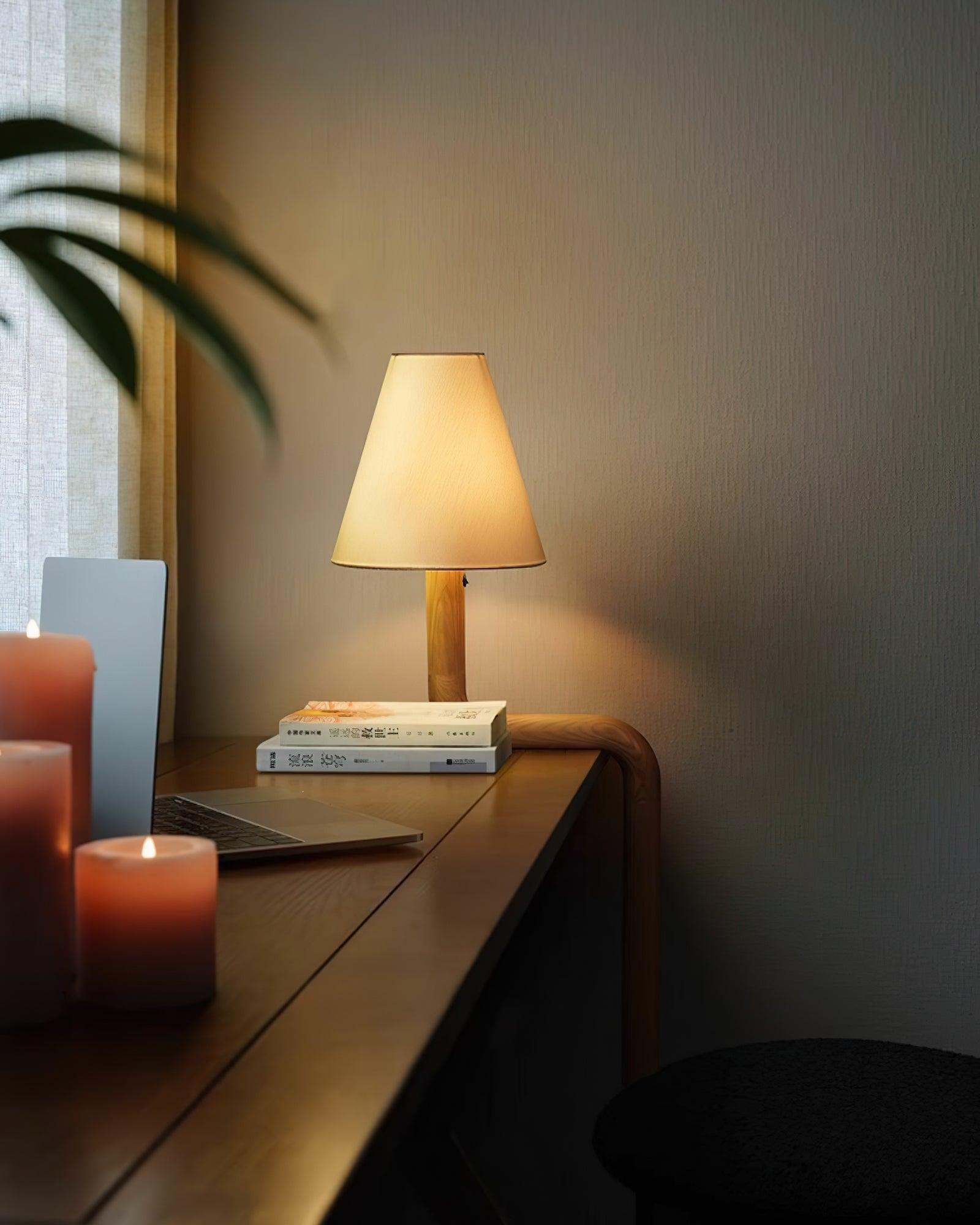 Bend Wood Table Lamp 8.7