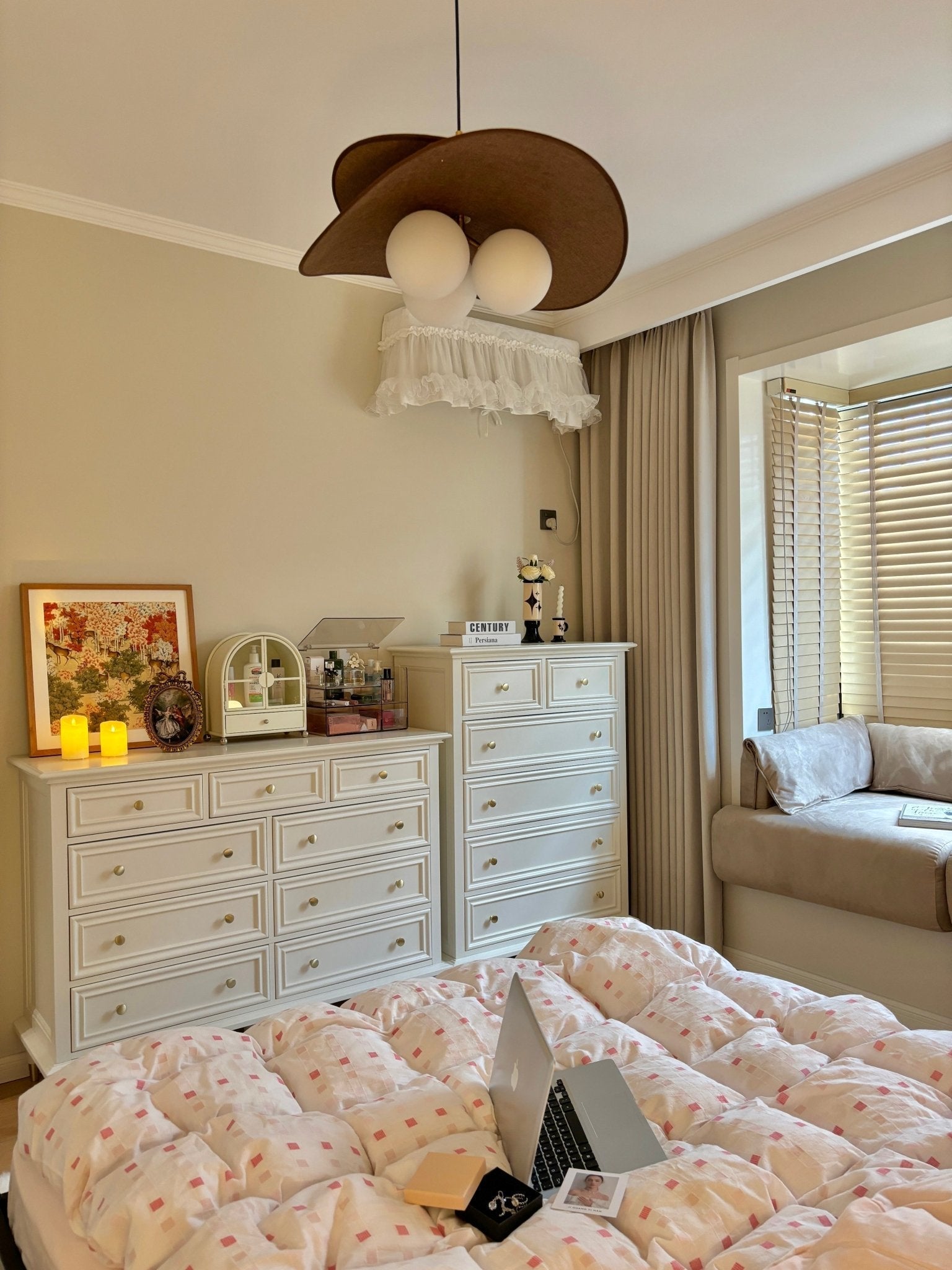 Bloom Petals Chandelier
