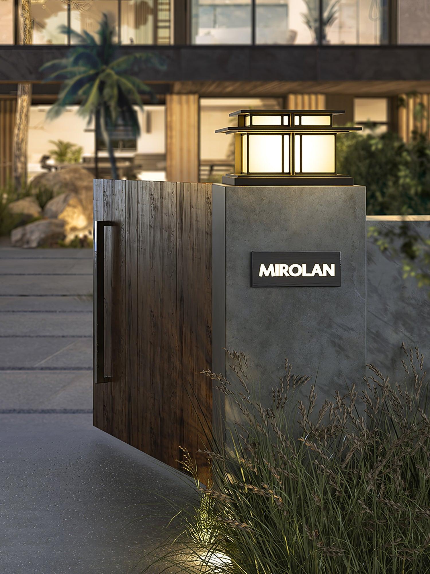 Boilyn Pillar Solar Outdoor Light Table Lamp
