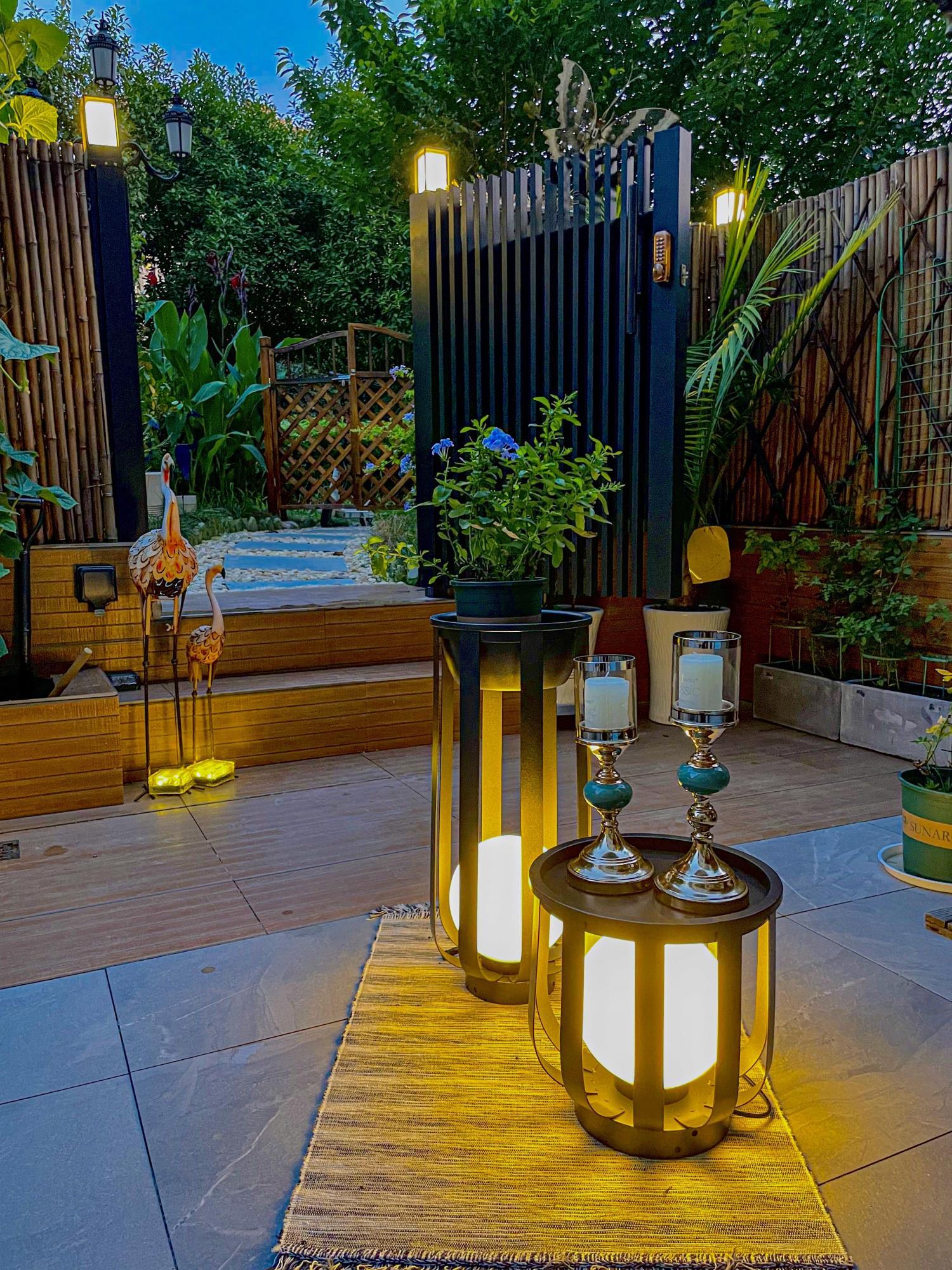 Bols Garden Outdoor Floor Lamp
