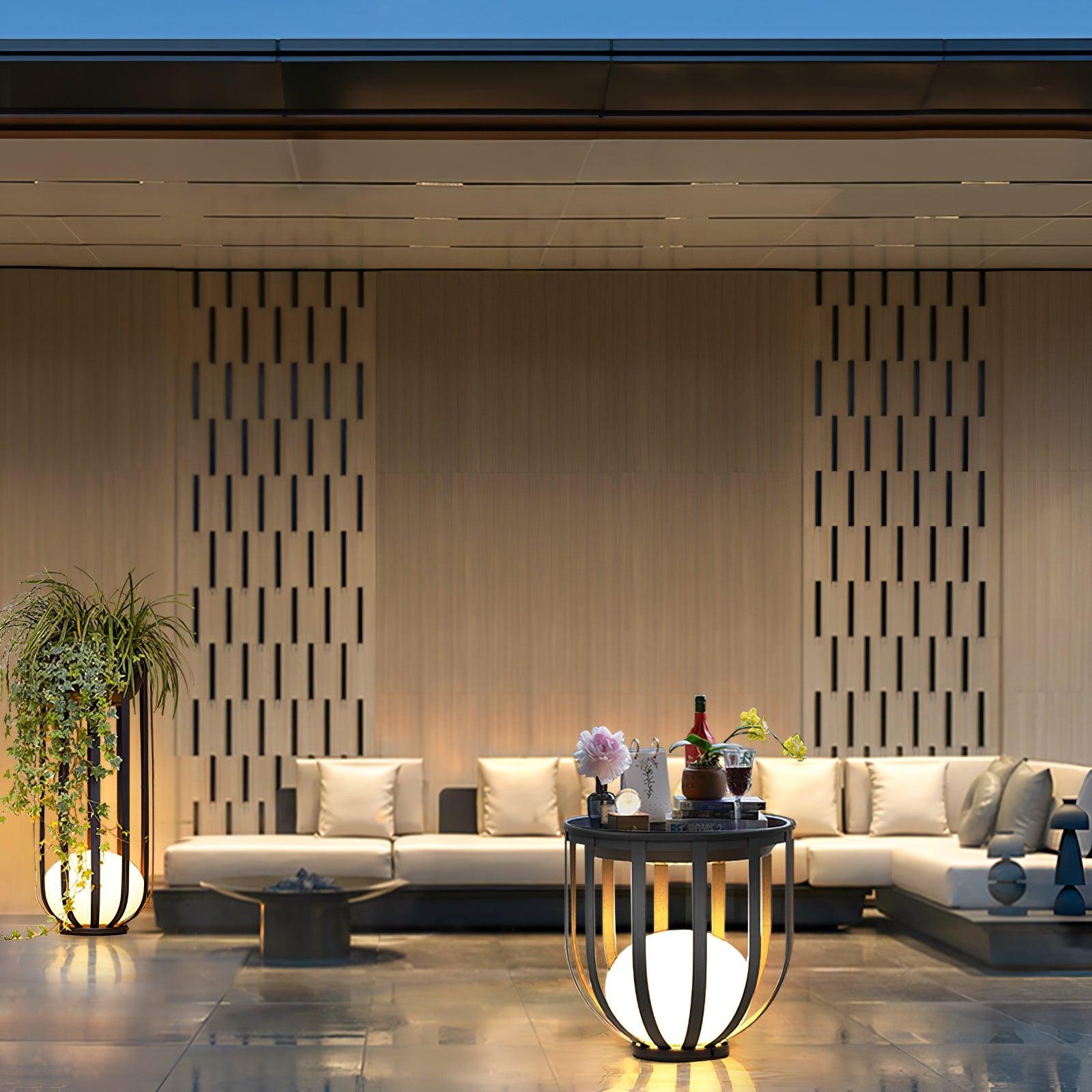 Bols Garden Solar Outdoor Floor Lamp detail view 8