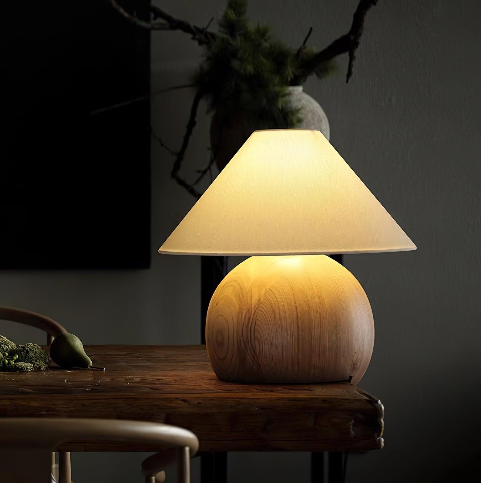 Corner Log Table Lamp 13.8