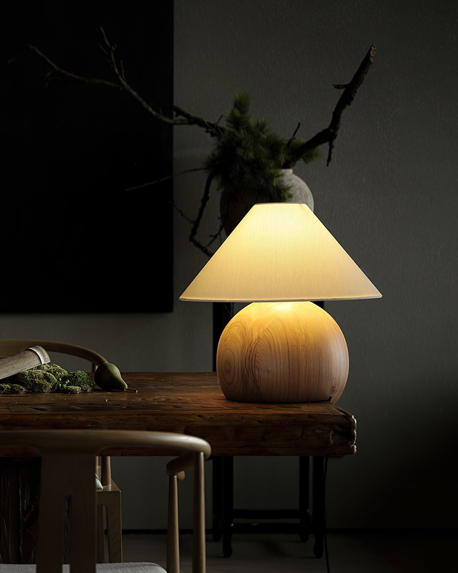 Corner Log Table Lamp 13.8