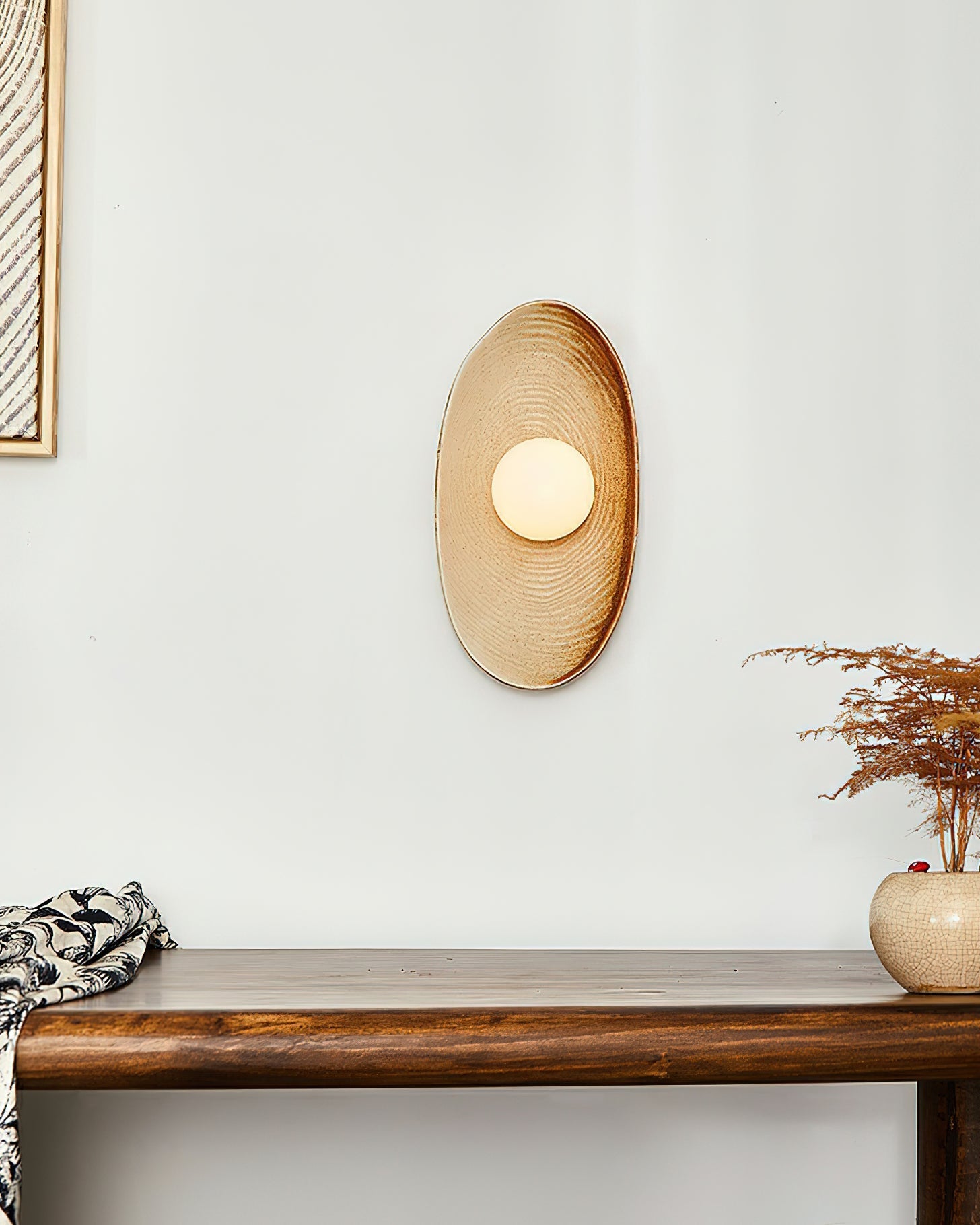 Crest Ceramic Wall Light 6.3