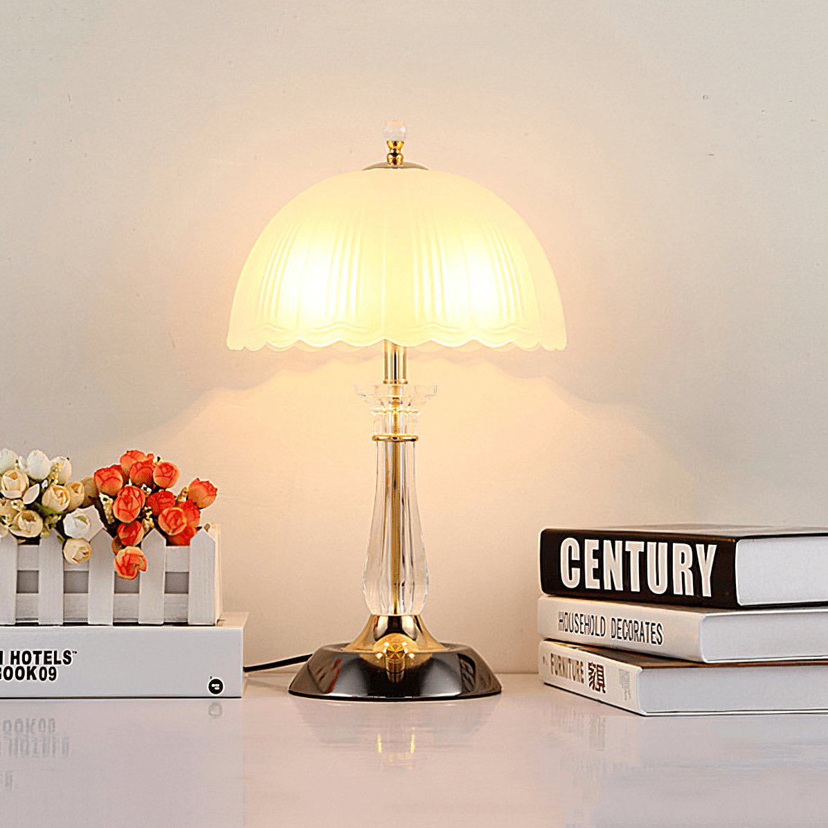 Domed Glass Table Light 9.8