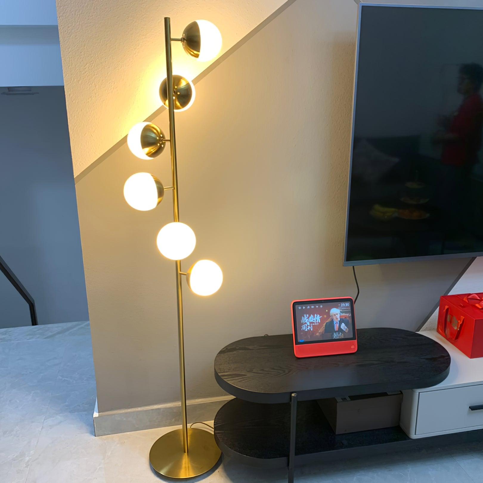 Doppler LED Tree Floor Lamp