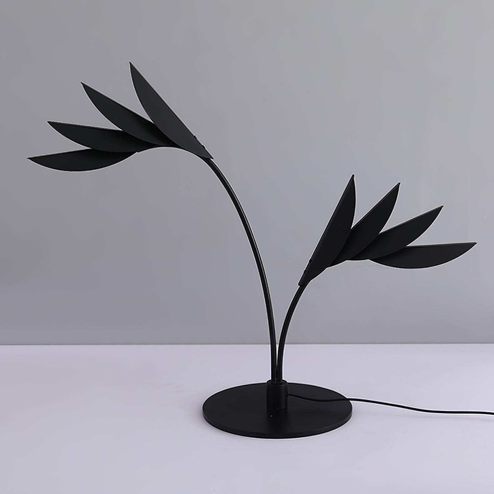 Double Leaf Table Lamp detail view 2
