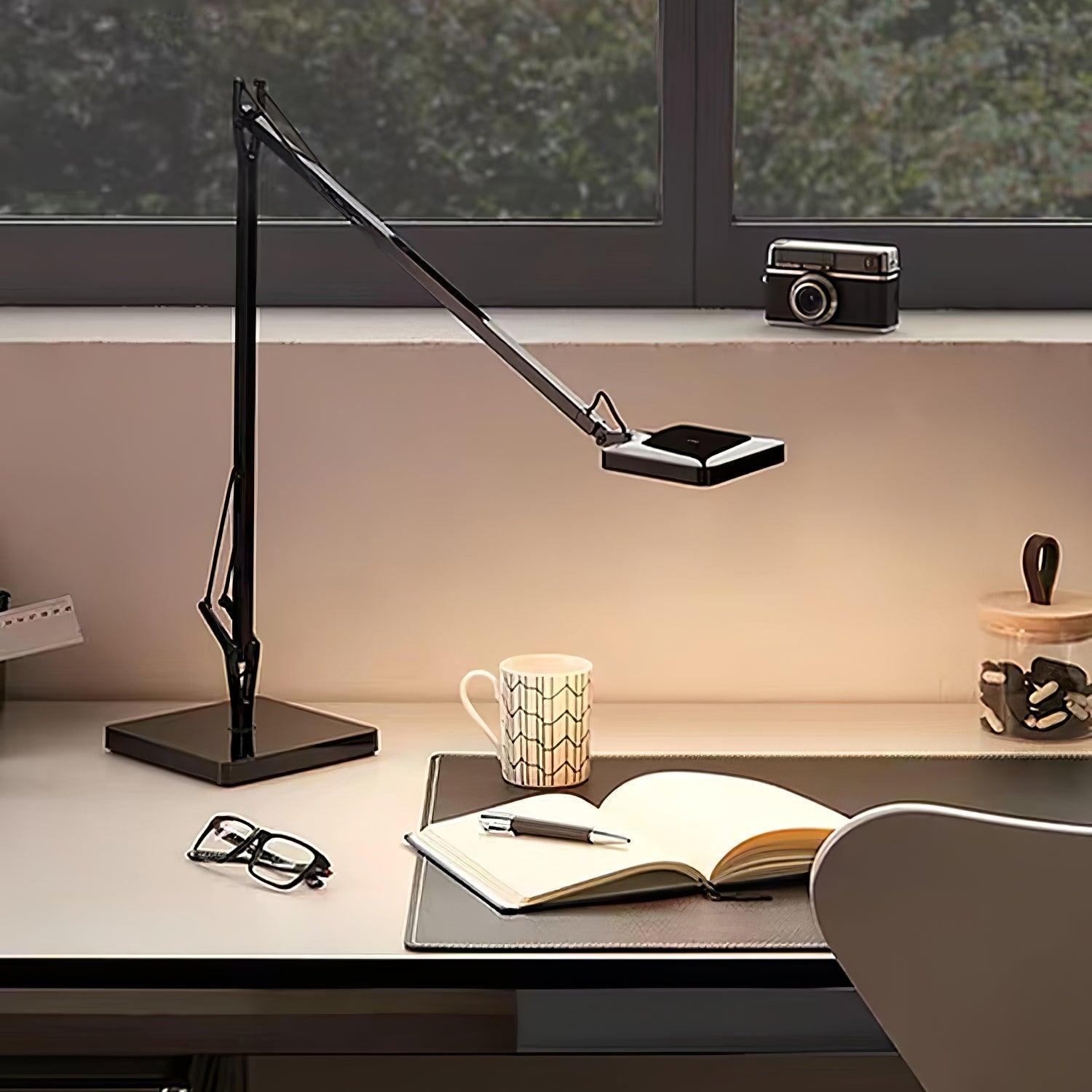 Edge Table Lamp 22.8