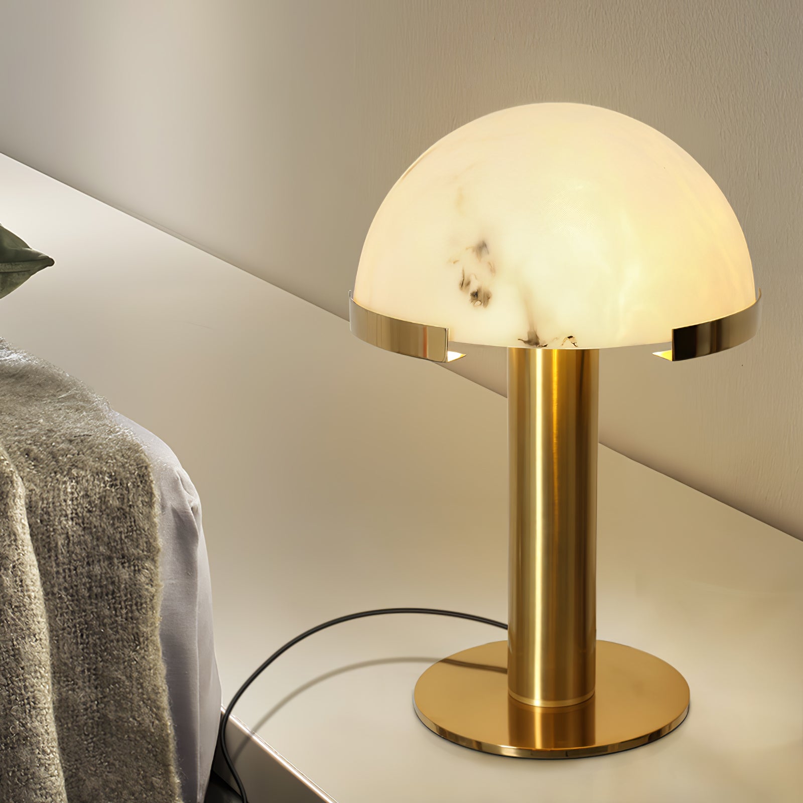 Elegance Alabaster Portable Lamp Table Lamp