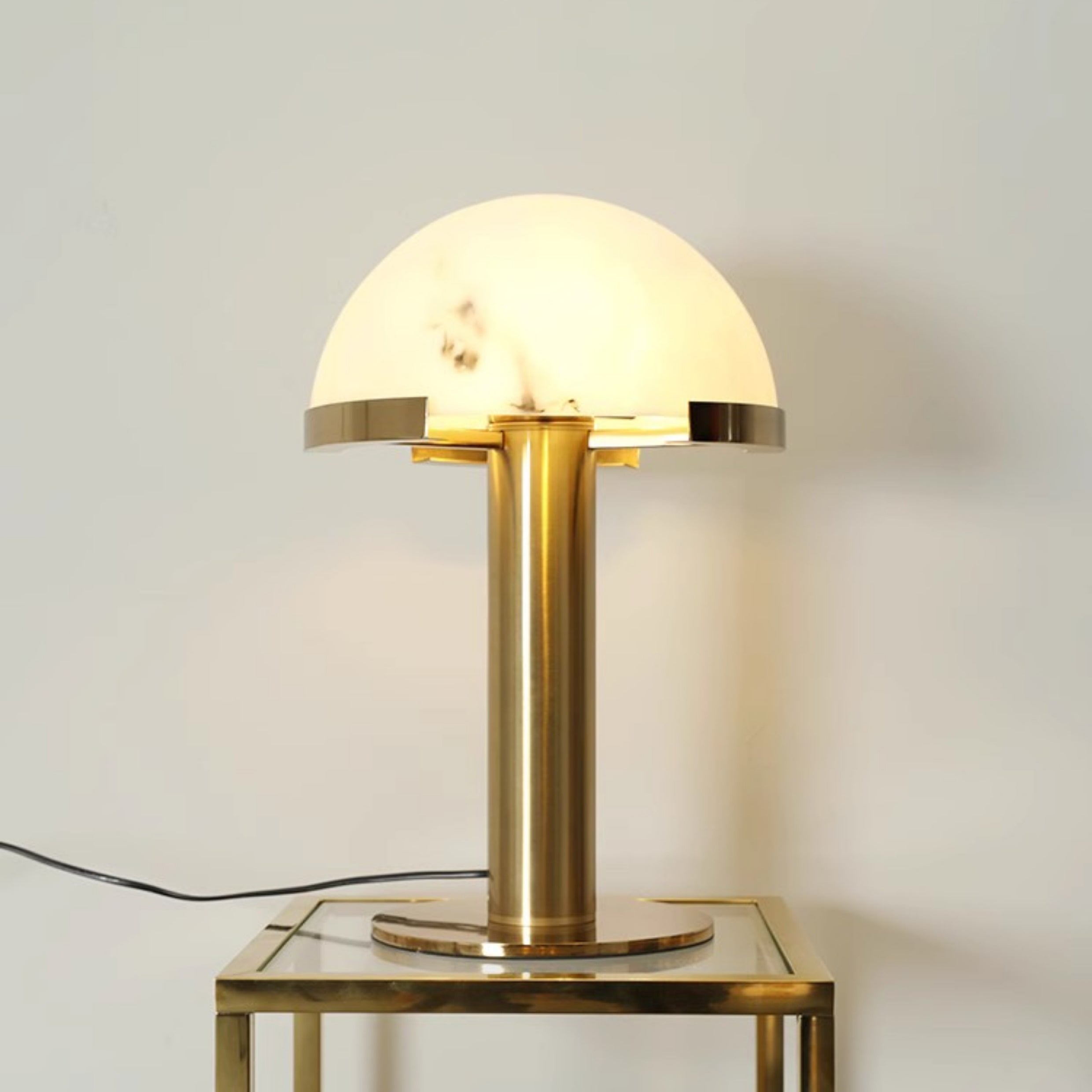 Elegance Alabaster Portable Lamp Table Lamp