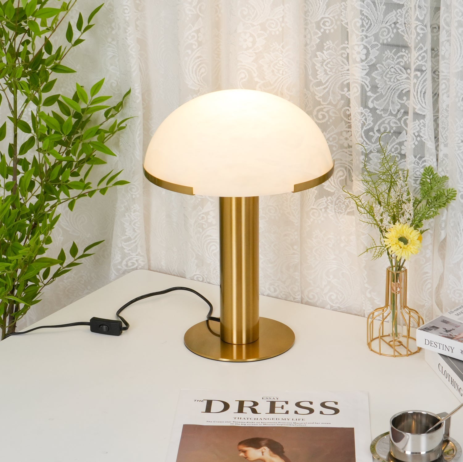 Elegance Alabaster Portable Lamp Table Lamp
