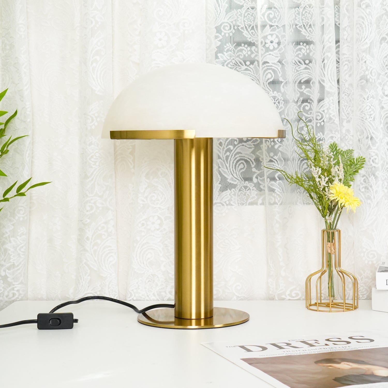 Elegance Alabaster Portable Lamp Table Lamp