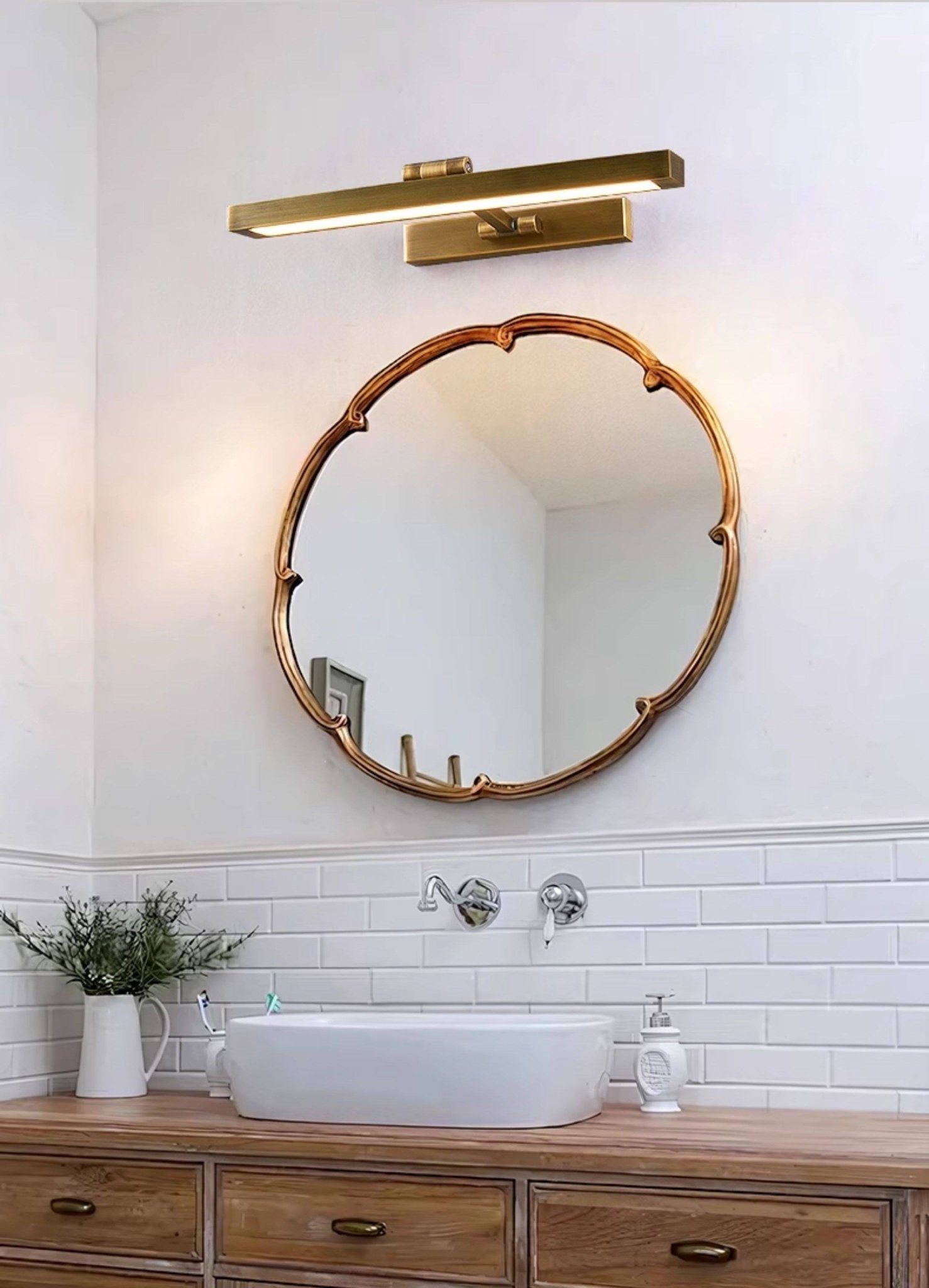 Everett Wall Light, Hardwired Wall Sconce, detail 7