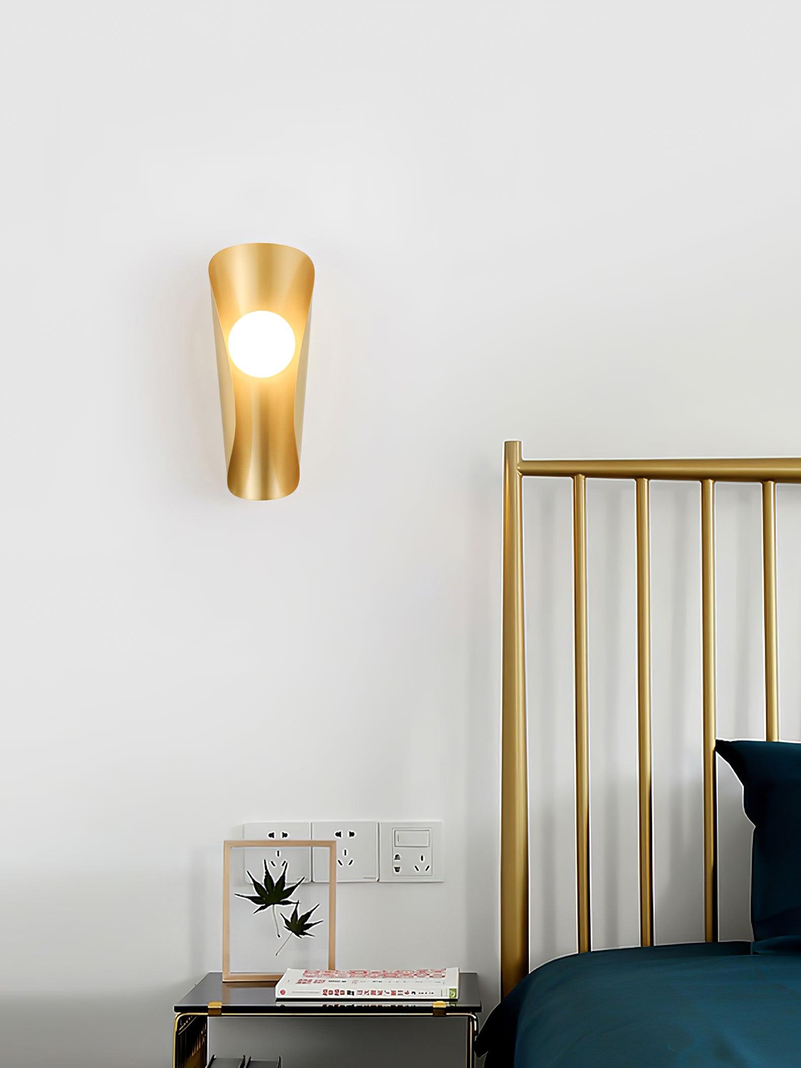 Evie Wall Lamp 5.5