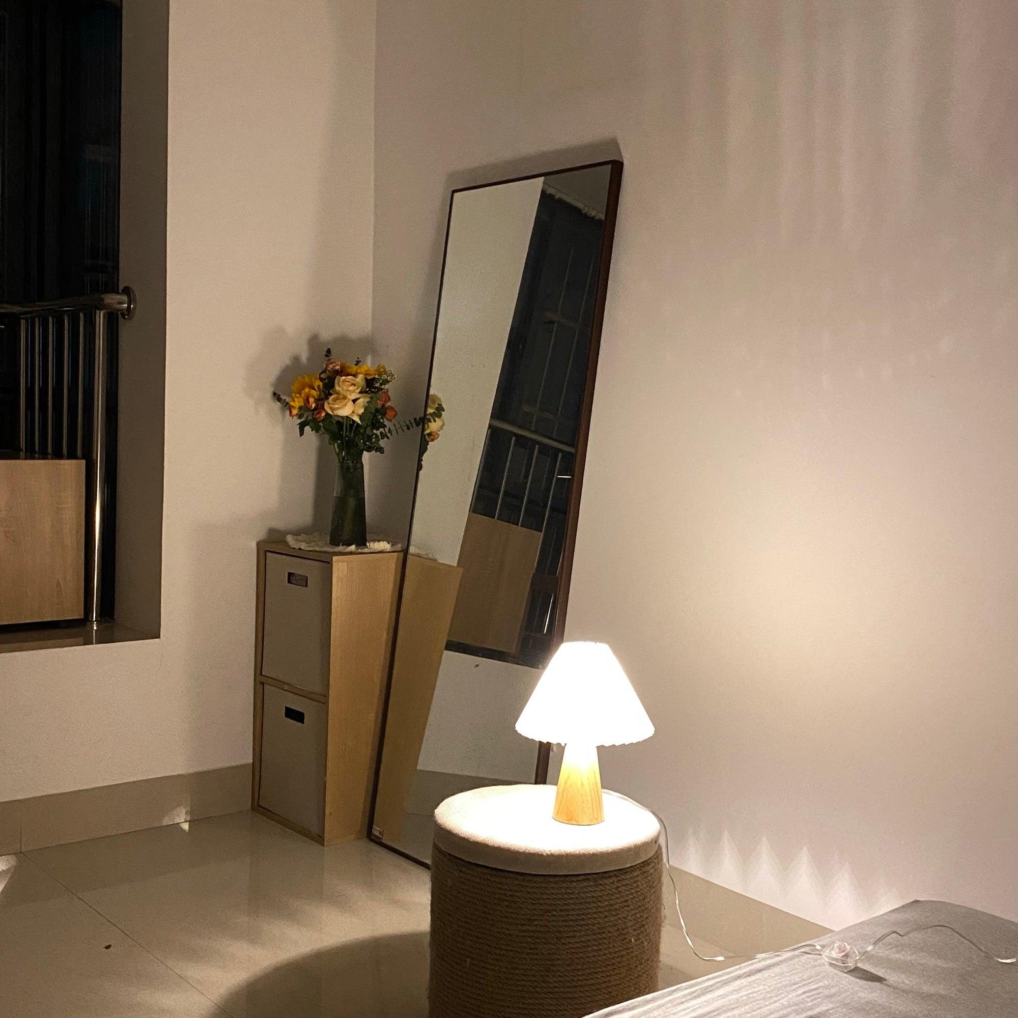 Facet Accent Lamp Table Lamp