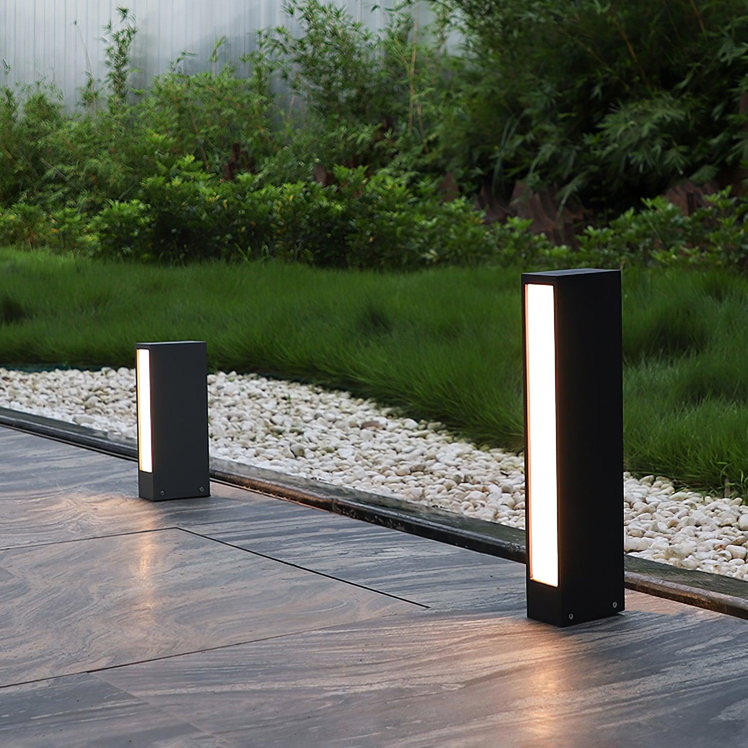 Faro Outdoor Post Floor Lamp
