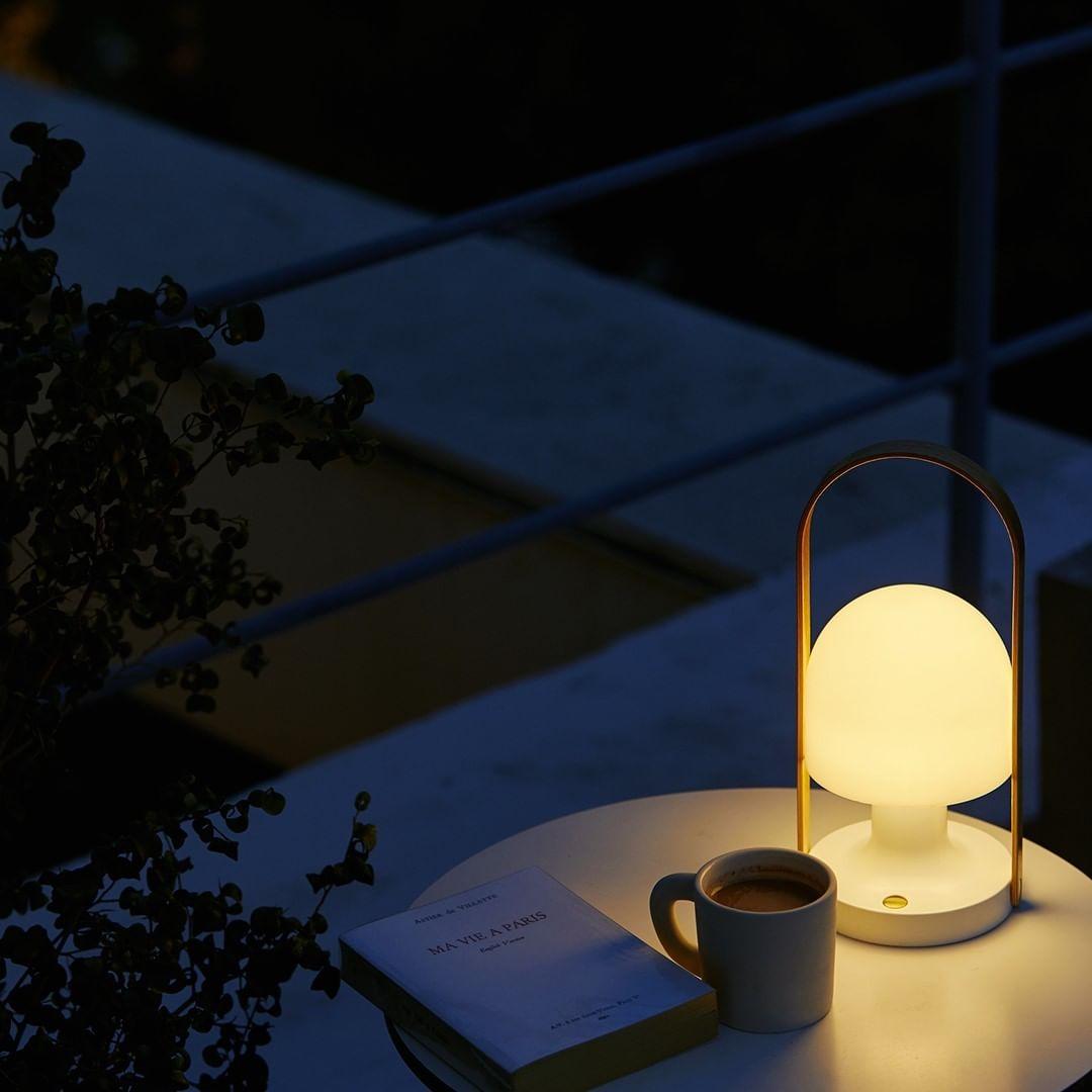 Follow Me Table Light, Bedside Table Lamp, detail 20