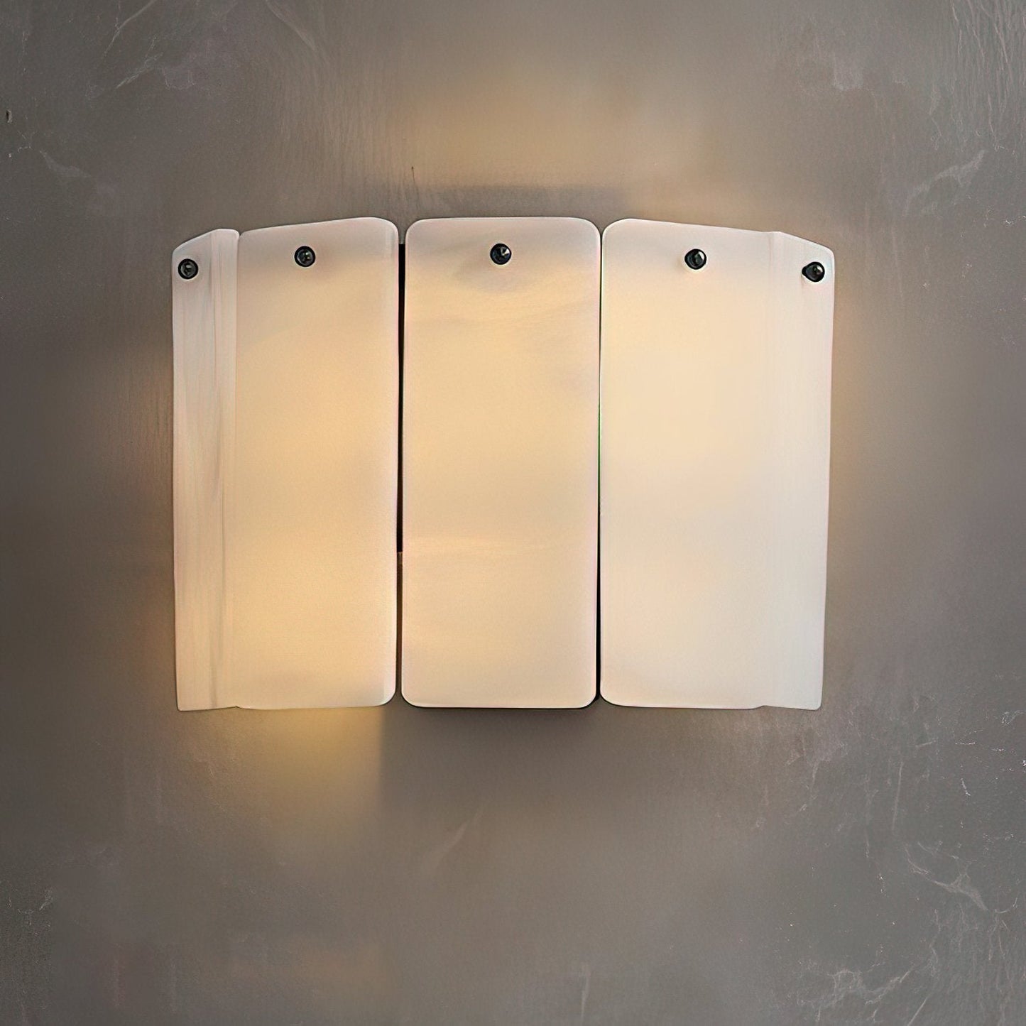 Fractured Alabaster Wall Light - Dia 16cm x W 26cm x H 20cm Metal, Hardwired Wall Sconce