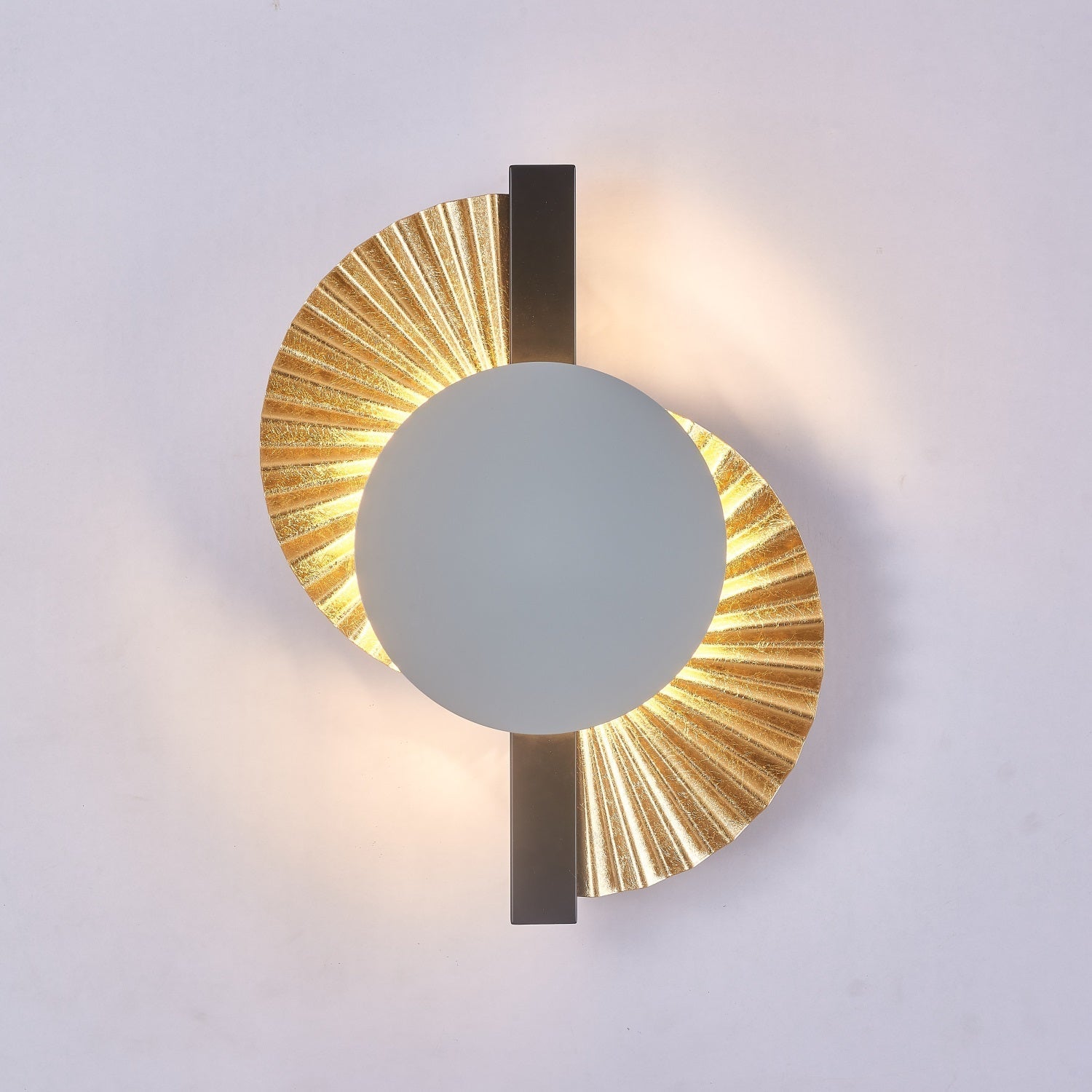 Gilded Fan Wall Sconce