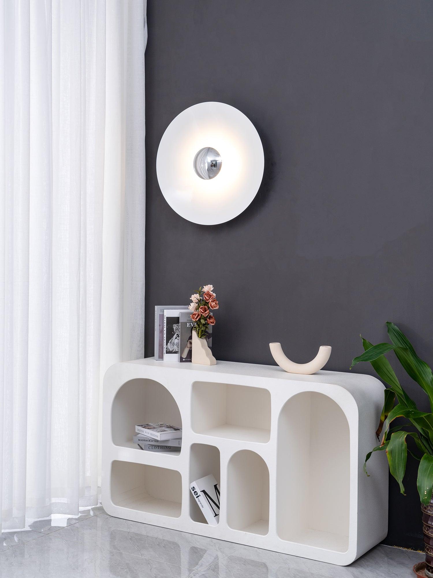 Simplicity Glow Plug-In Wall Light, Plug-In Wall Sconce, detail 5